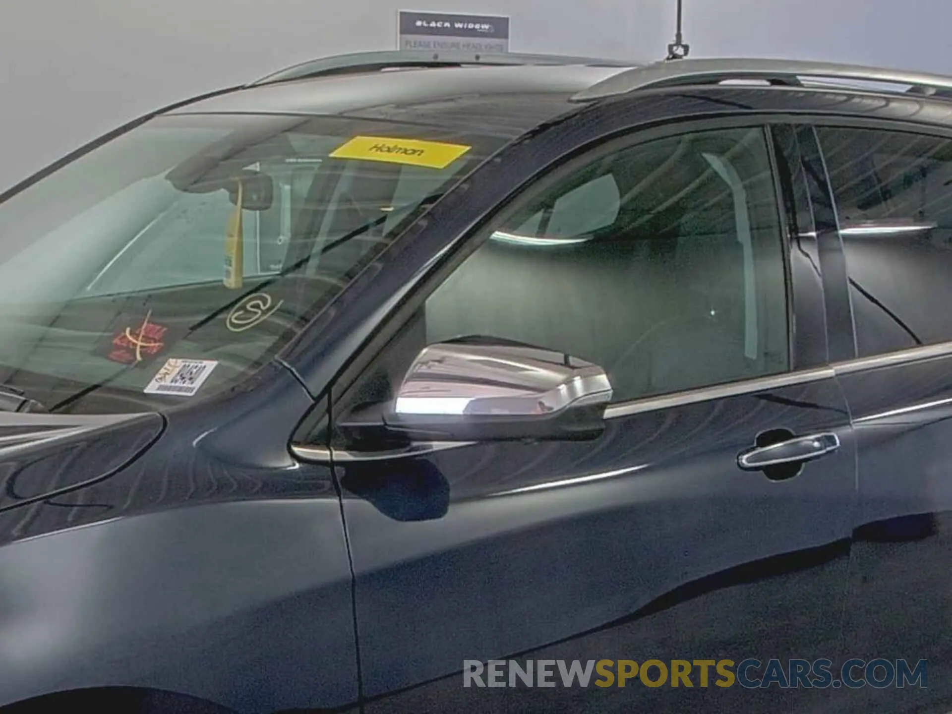 35 Photograph of a damaged car 3GNAXXEV8KL262665 CHEVROLET EQUINOX 2019