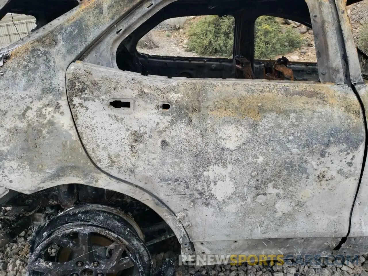 11 Photograph of a damaged car 3GNAXXEV9KL267664 CHEVROLET EQUINOX 2019