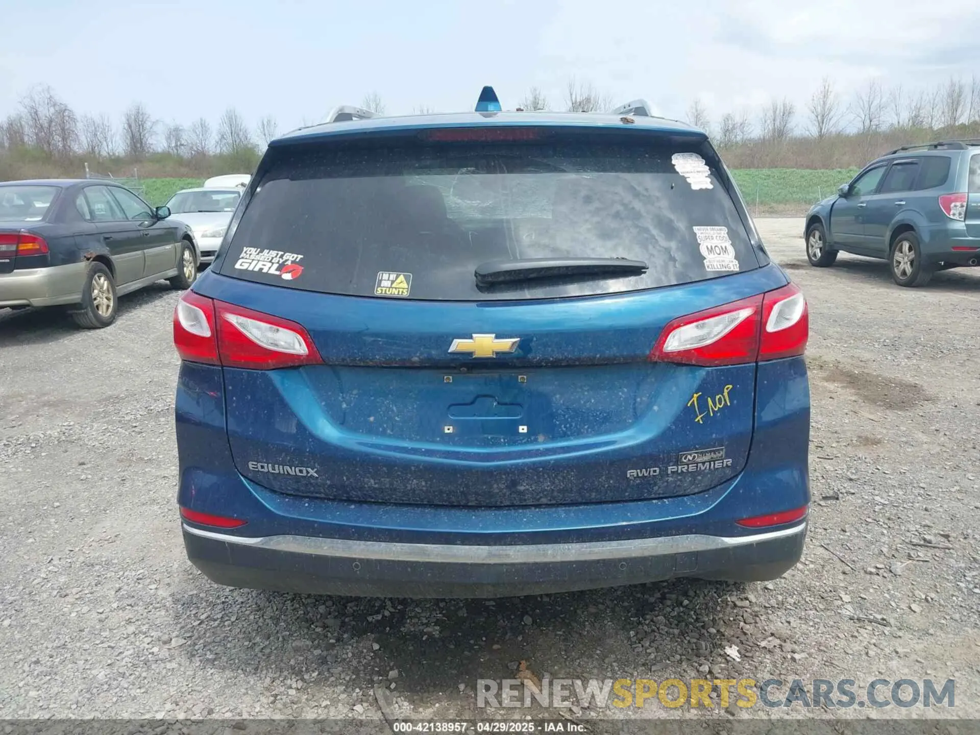 16 Photograph of a damaged car 3GNAXXEV9KL375475 CHEVROLET EQUINOX 2019