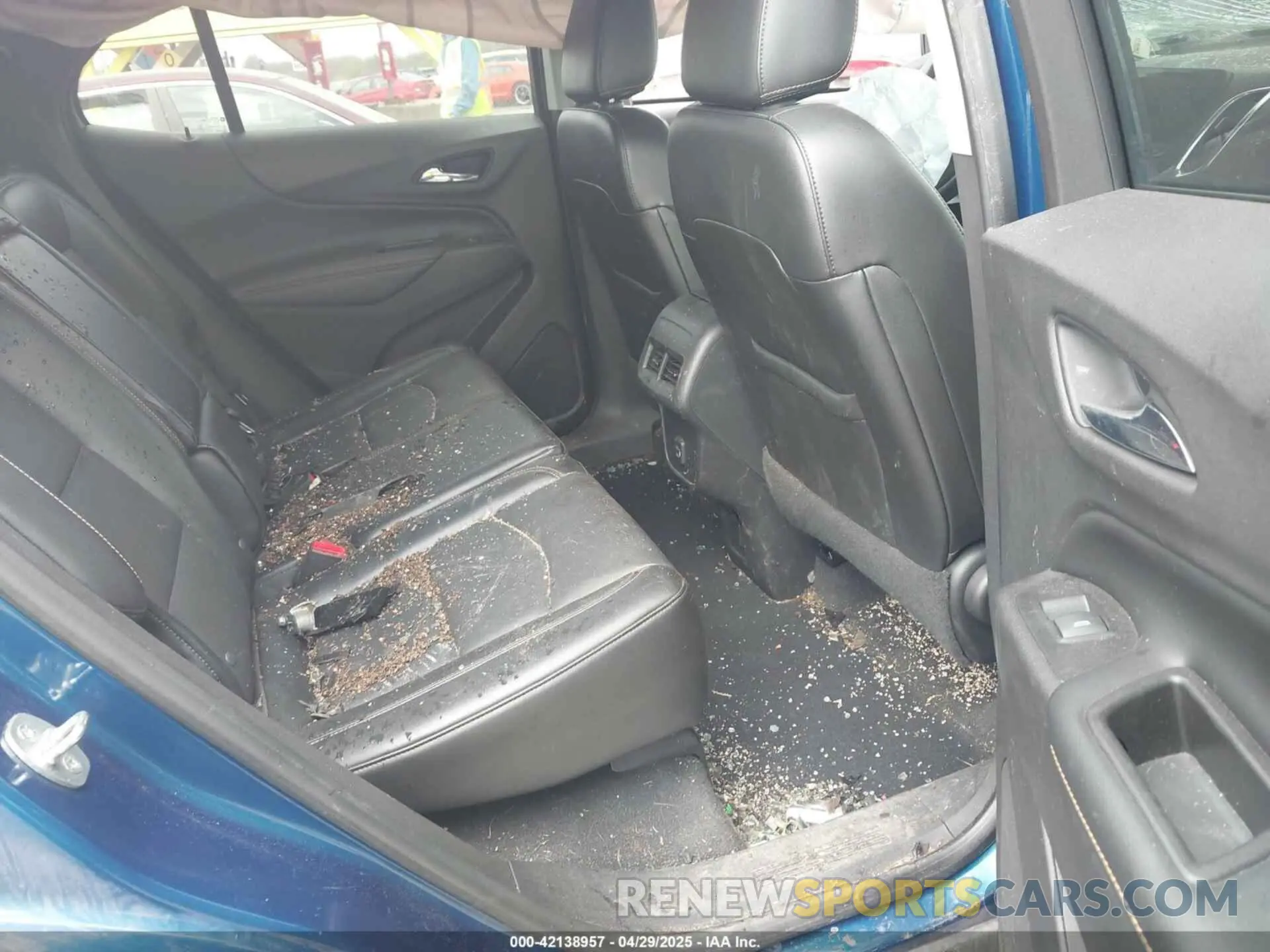 8 Photograph of a damaged car 3GNAXXEV9KL375475 CHEVROLET EQUINOX 2019