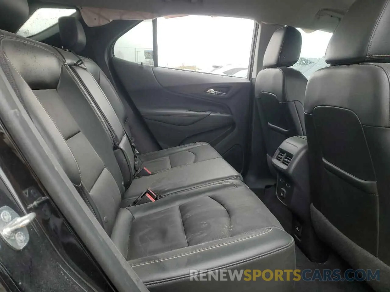 11 Photograph of a damaged car 3GNAXXEVXKL188617 CHEVROLET EQUINOX 2019