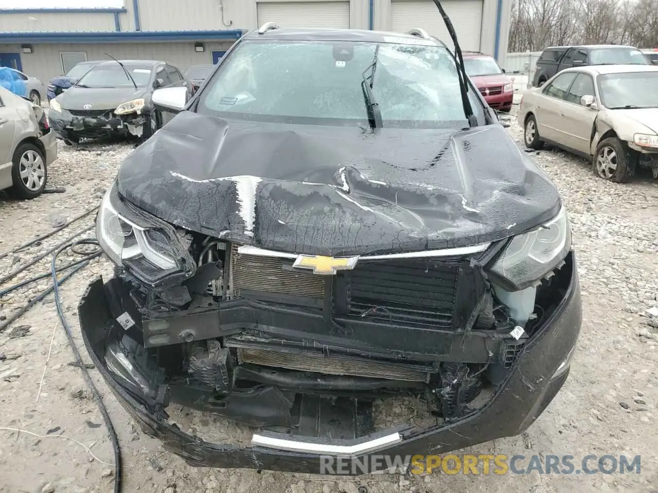5 Photograph of a damaged car 3GNAXXEVXKL188617 CHEVROLET EQUINOX 2019