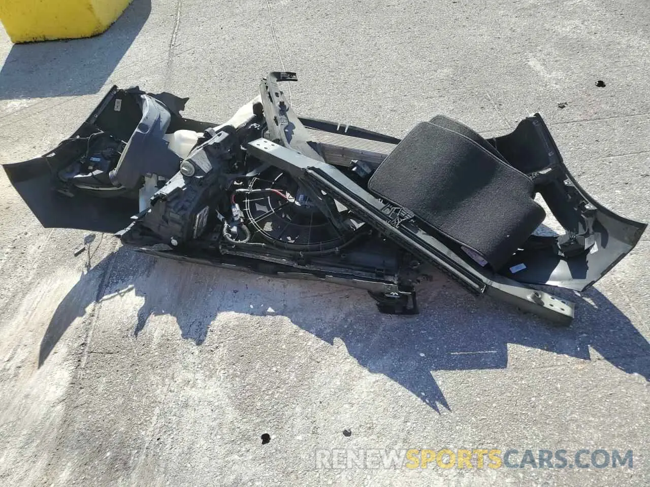 13 Photograph of a damaged car 3GNAXYEX1KL353039 CHEVROLET EQUINOX 2019