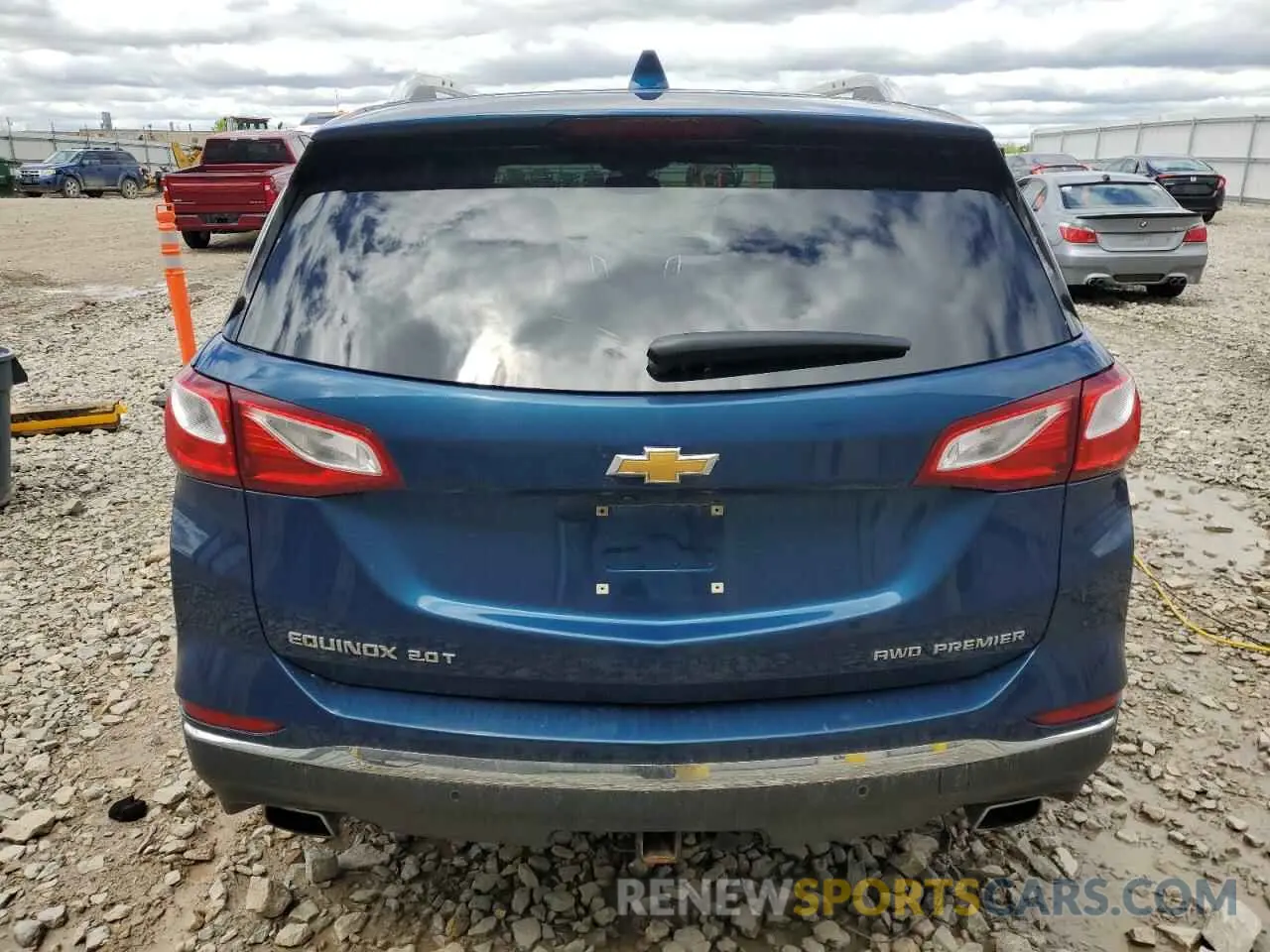 6 Photograph of a damaged car 3GNAXYEX2KL196766 CHEVROLET EQUINOX 2019