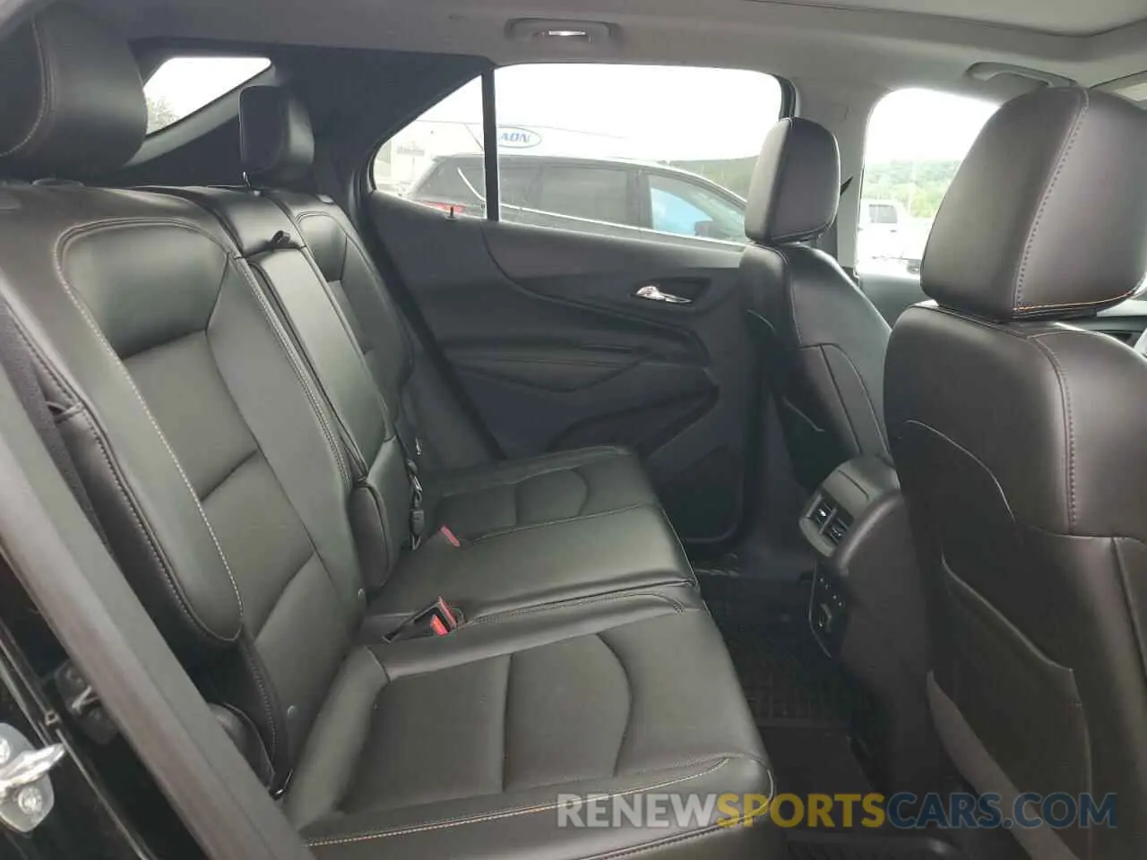 11 Photograph of a damaged car 3GNAXYEX2KL238384 CHEVROLET EQUINOX 2019