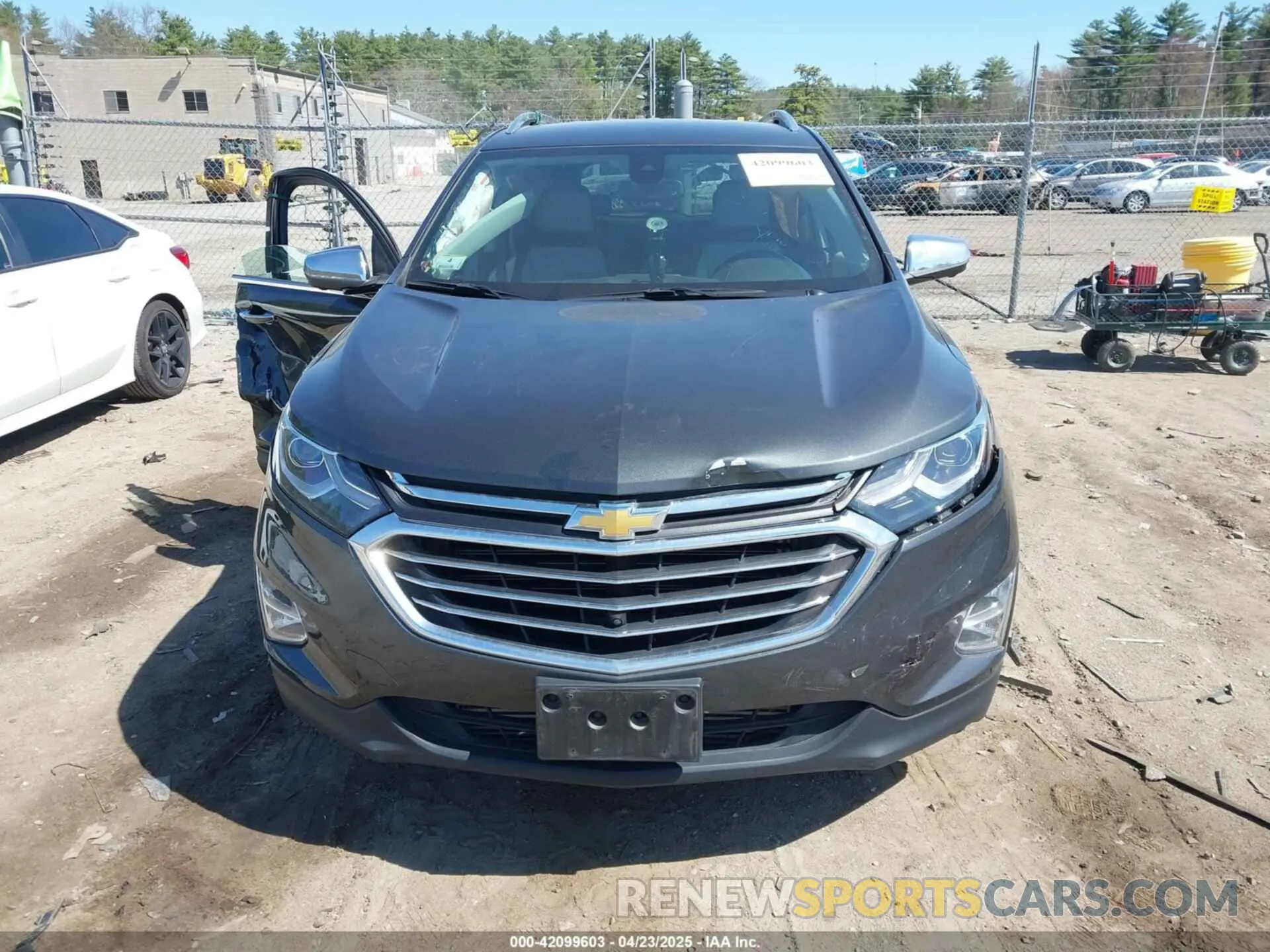 13 Photograph of a damaged car 3GNAXYEX8KS658334 CHEVROLET EQUINOX 2019