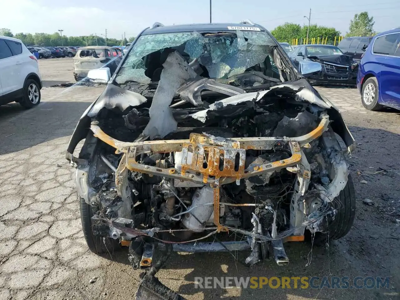 5 Photograph of a damaged car 3GNAXYEX9KL399167 CHEVROLET EQUINOX 2019