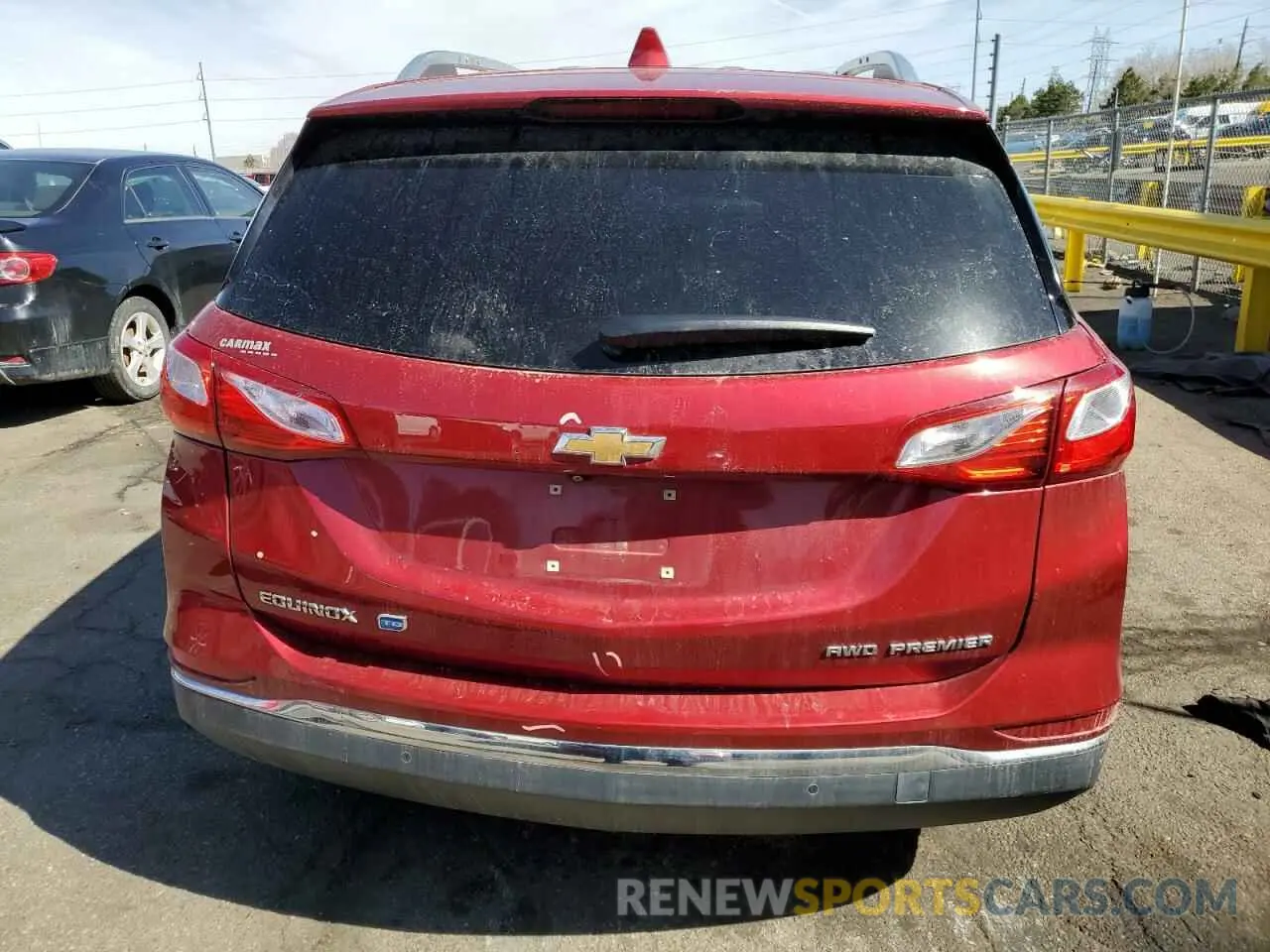 6 Photograph of a damaged car 3GNAXZEU4KS572918 CHEVROLET EQUINOX 2019
