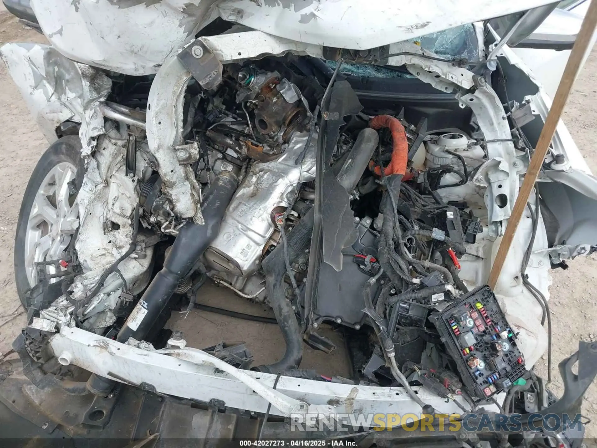 10 Photograph of a damaged car 3GNAXZEUXKS598469 CHEVROLET EQUINOX 2019