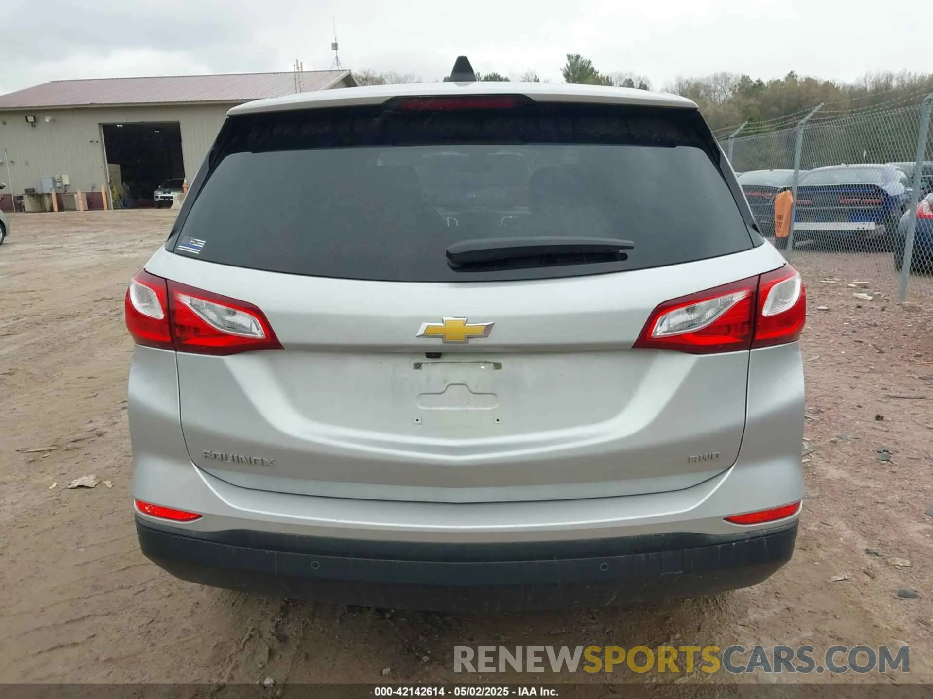 16 Photograph of a damaged car 2GNAX5EV2L6232295 CHEVROLET EQUINOX 2020