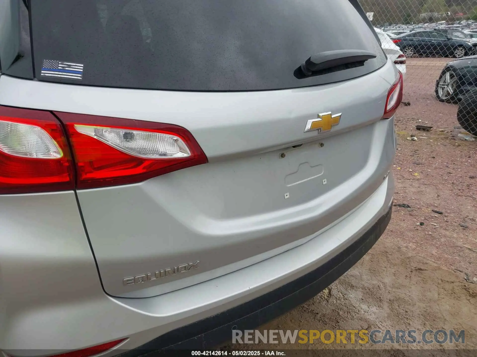 21 Photograph of a damaged car 2GNAX5EV2L6232295 CHEVROLET EQUINOX 2020