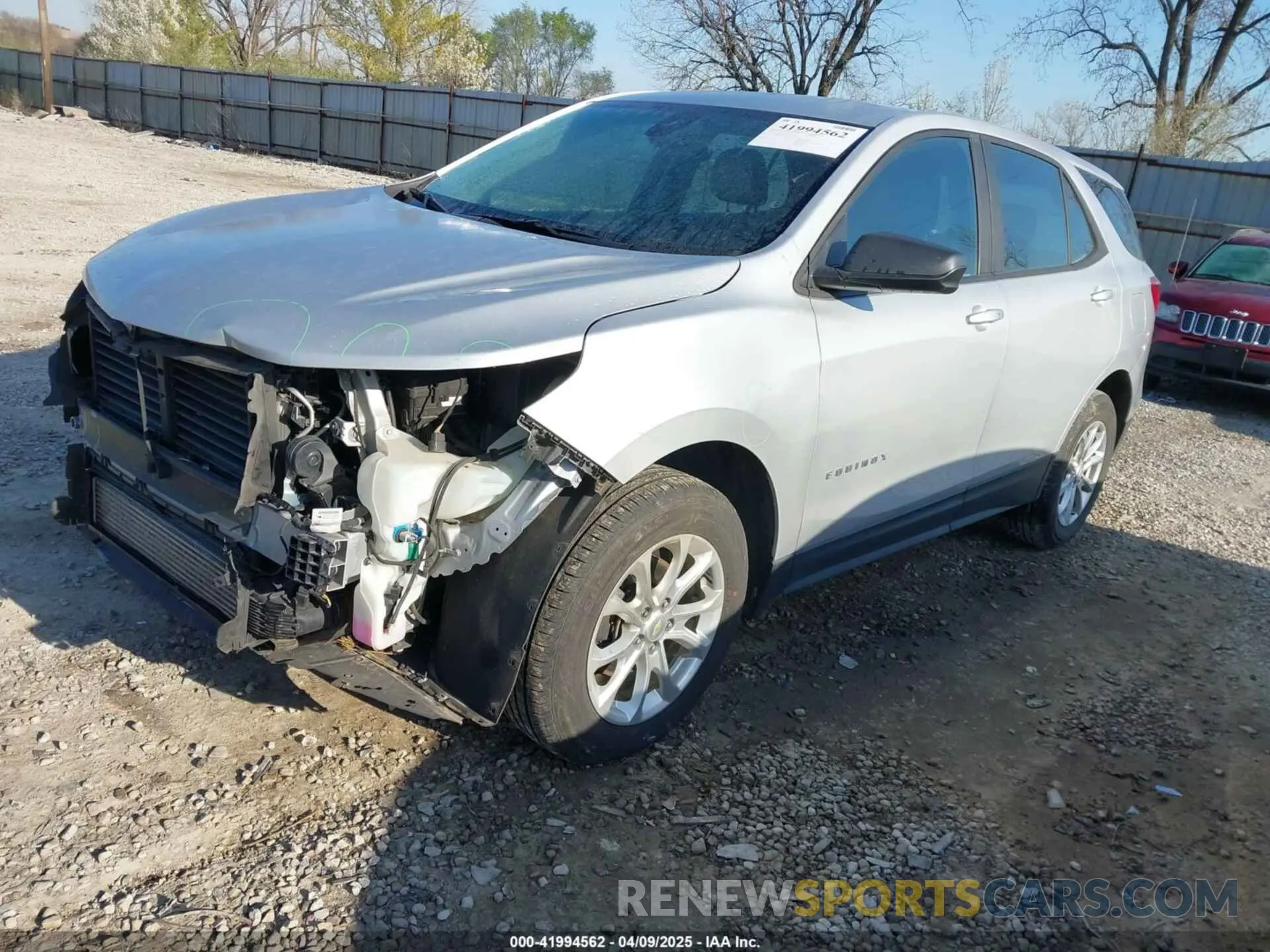 2 Photograph of a damaged car 2GNAX5EV3L6217482 CHEVROLET EQUINOX 2020