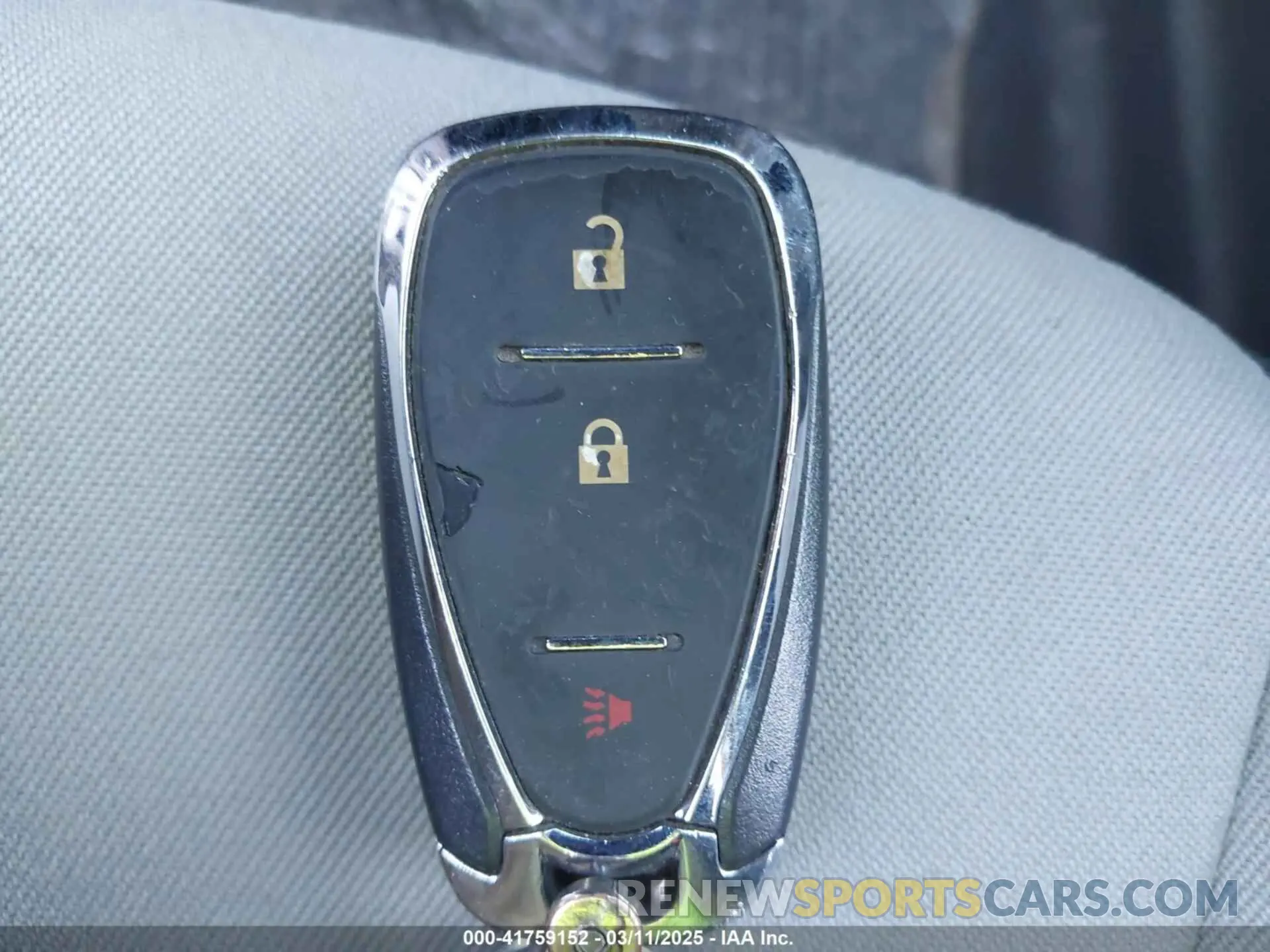 11 Photograph of a damaged car 2GNAX5EV5L6106934 CHEVROLET EQUINOX 2020