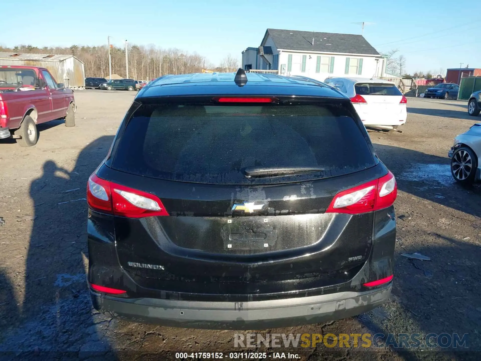 17 Photograph of a damaged car 2GNAX5EV5L6106934 CHEVROLET EQUINOX 2020