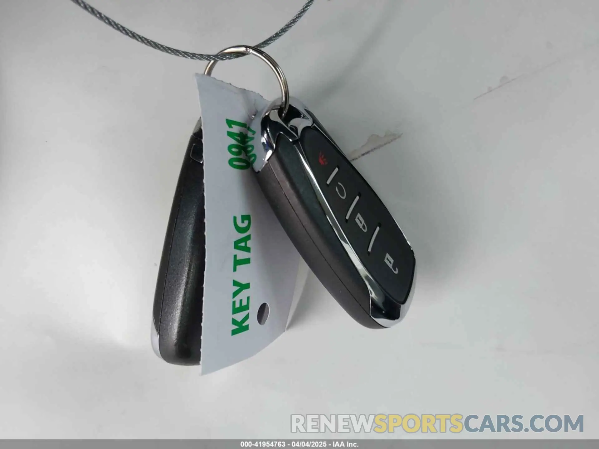 11 Photograph of a damaged car 2GNAX5EV7L6207540 CHEVROLET EQUINOX 2020