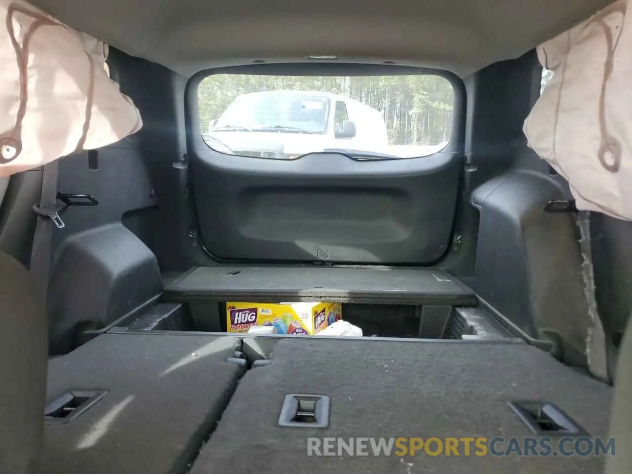 10 Photograph of a damaged car 2GNAX5EV8L6208311 CHEVROLET EQUINOX 2020