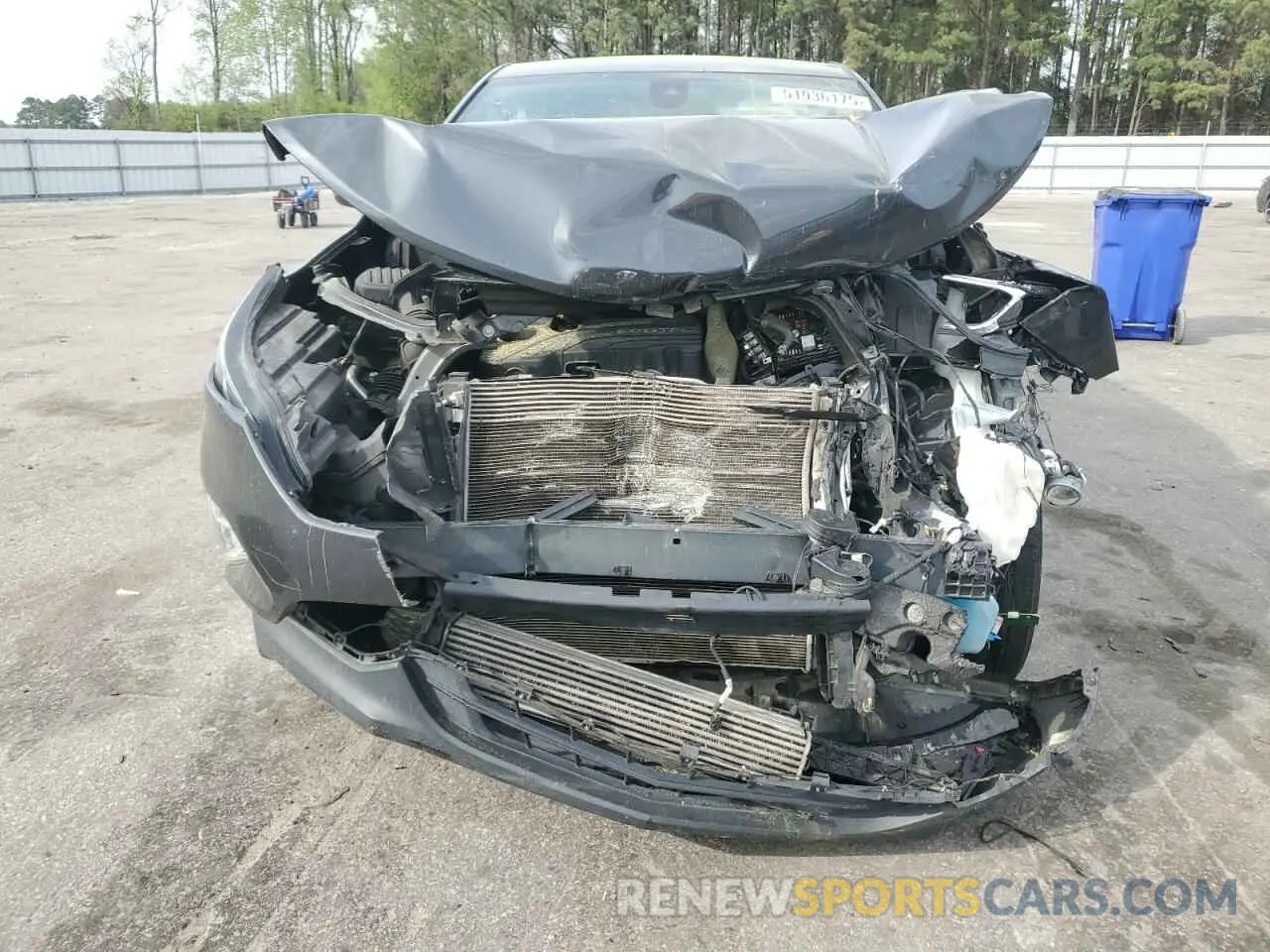 5 Photograph of a damaged car 2GNAX5EV8L6208311 CHEVROLET EQUINOX 2020
