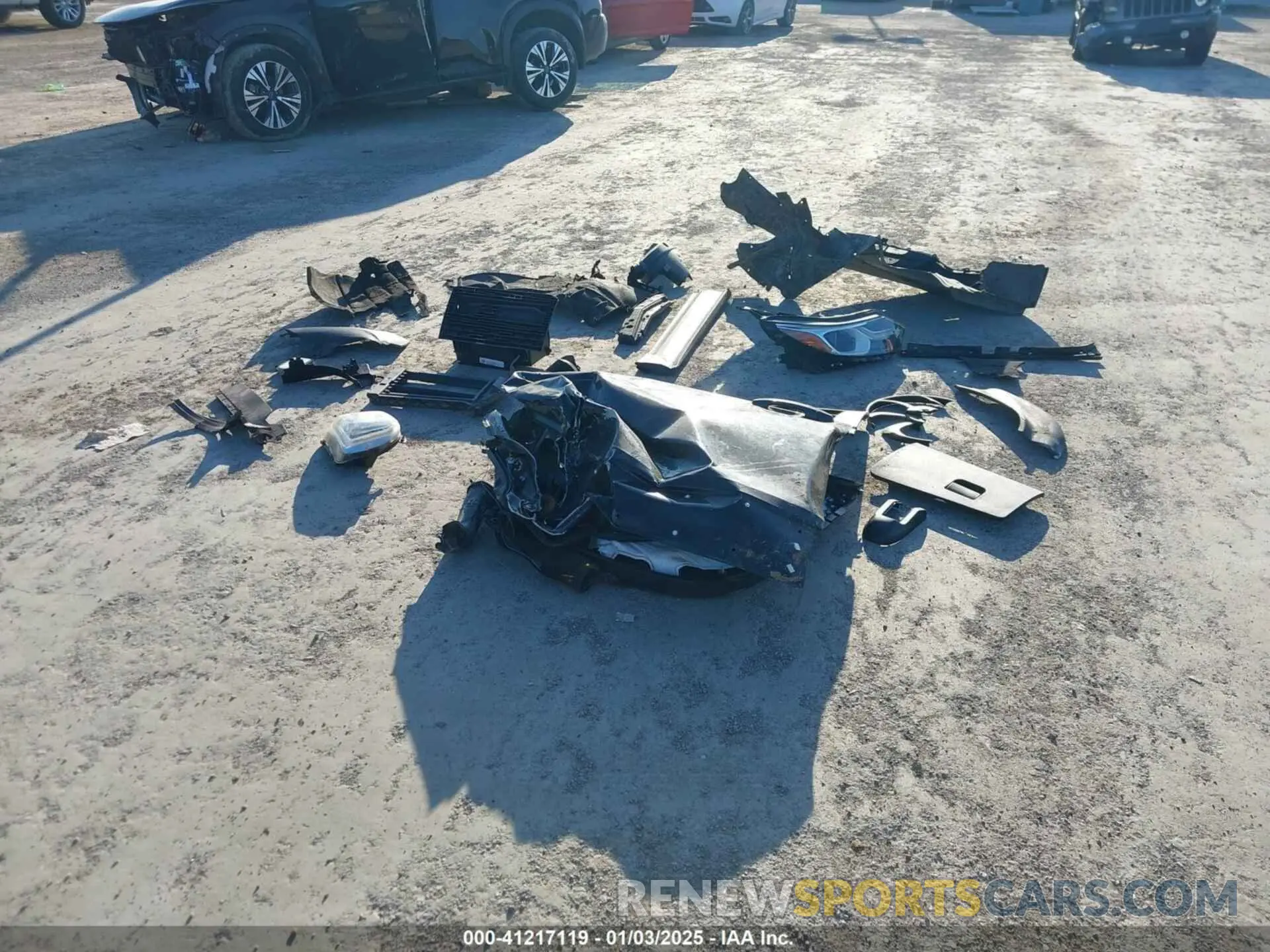 11 Photograph of a damaged car 2GNAX5EV9L6143114 CHEVROLET EQUINOX 2020