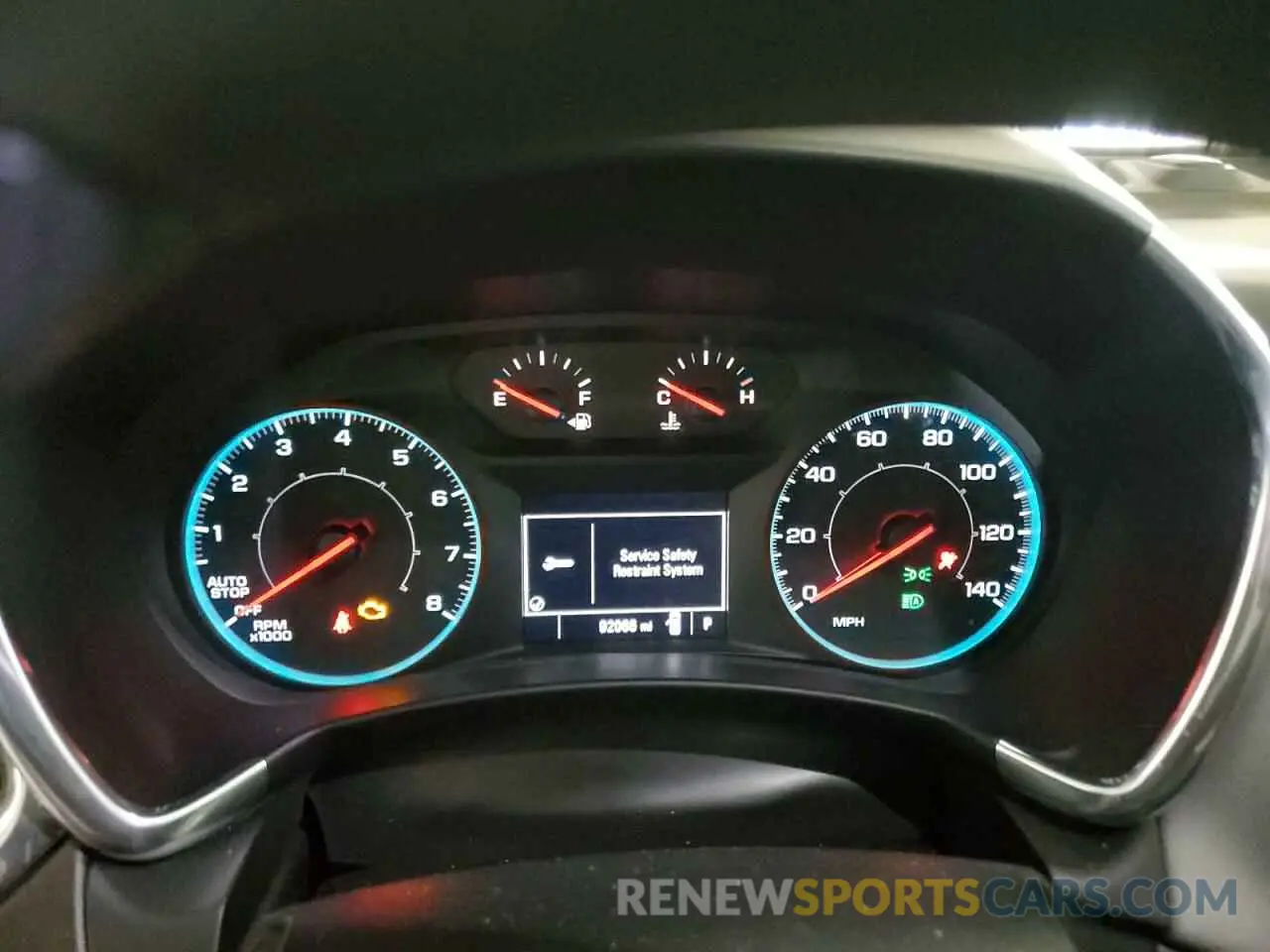 9 Photograph of a damaged car 2GNAXFEV2L6249801 CHEVROLET EQUINOX 2020