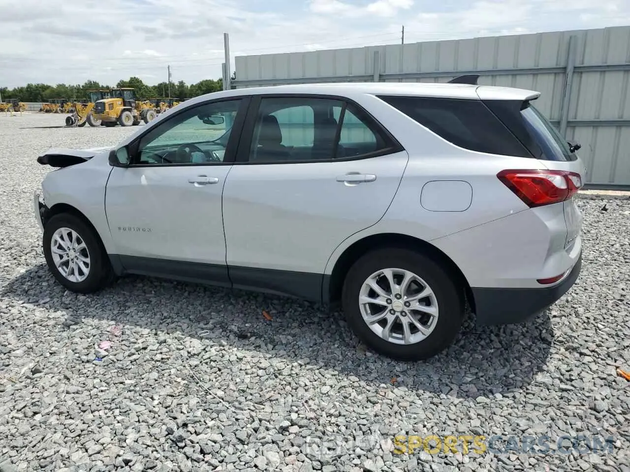 2 Photograph of a damaged car 2GNAXFEV4L6216332 CHEVROLET EQUINOX 2020