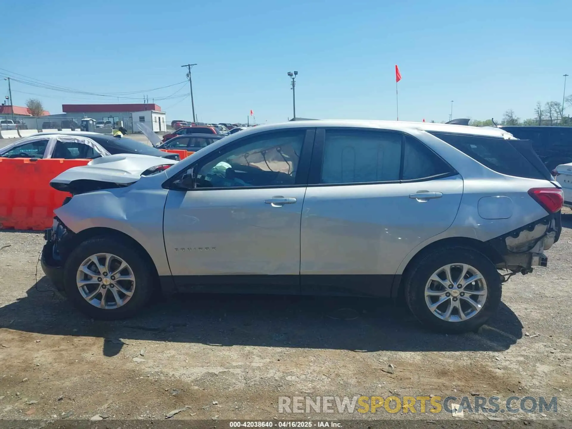 14 Photograph of a damaged car 2GNAXFEV9L6182260 CHEVROLET EQUINOX 2020