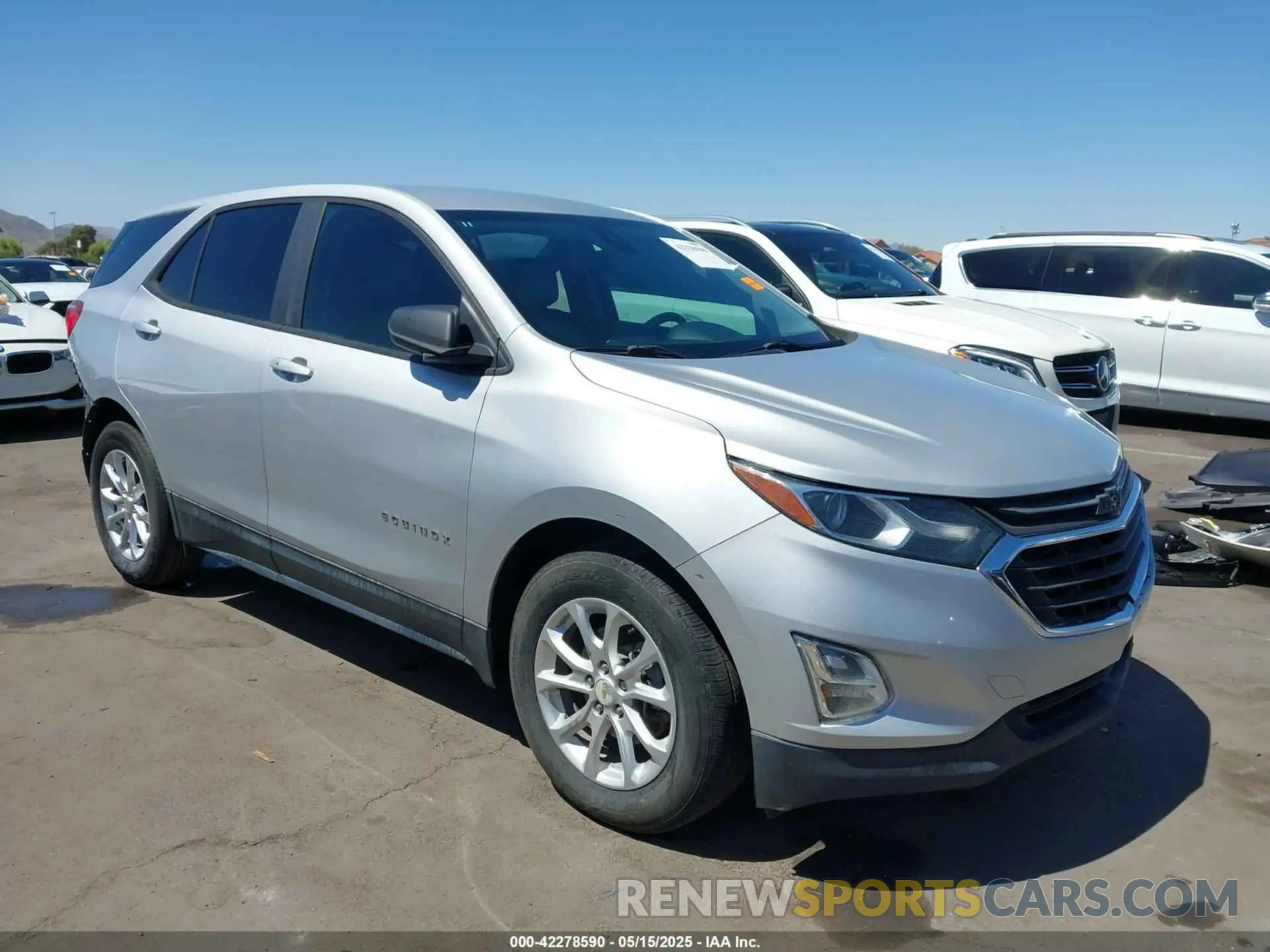 1 Photograph of a damaged car 2GNAXHEV0L6126395 CHEVROLET EQUINOX 2020