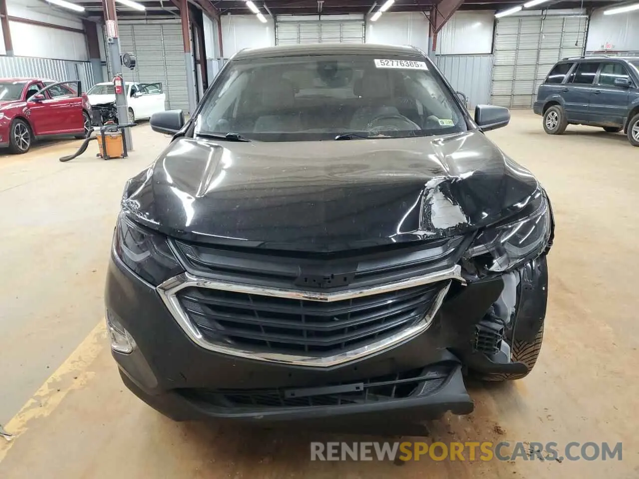 5 Photograph of a damaged car 2GNAXHEV1L6133761 CHEVROLET EQUINOX 2020