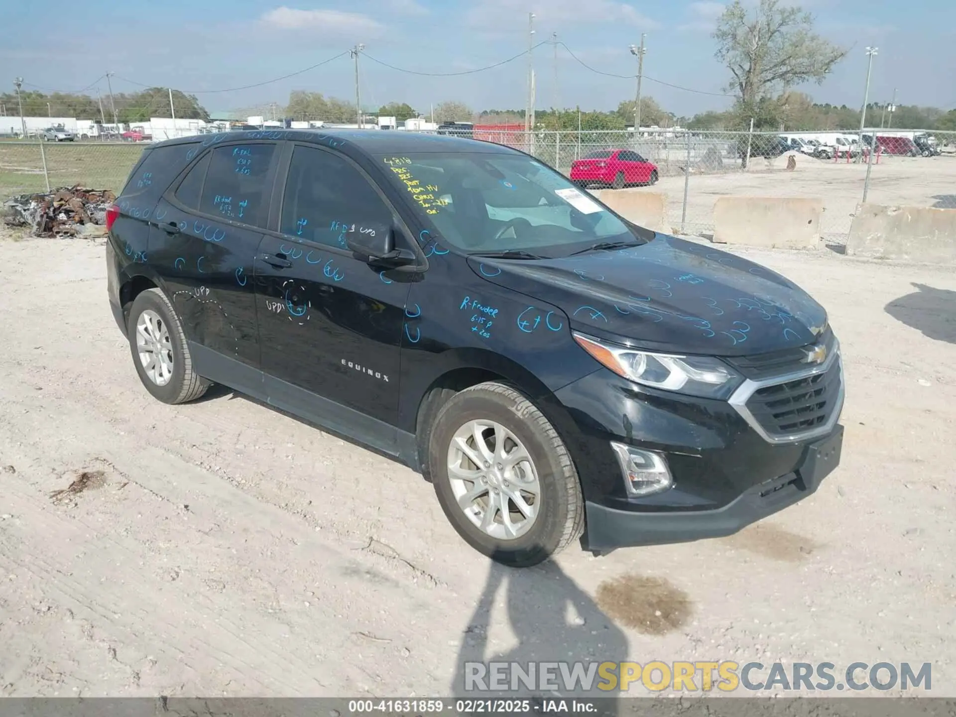 1 Photograph of a damaged car 2GNAXHEV1L6185102 CHEVROLET EQUINOX 2020