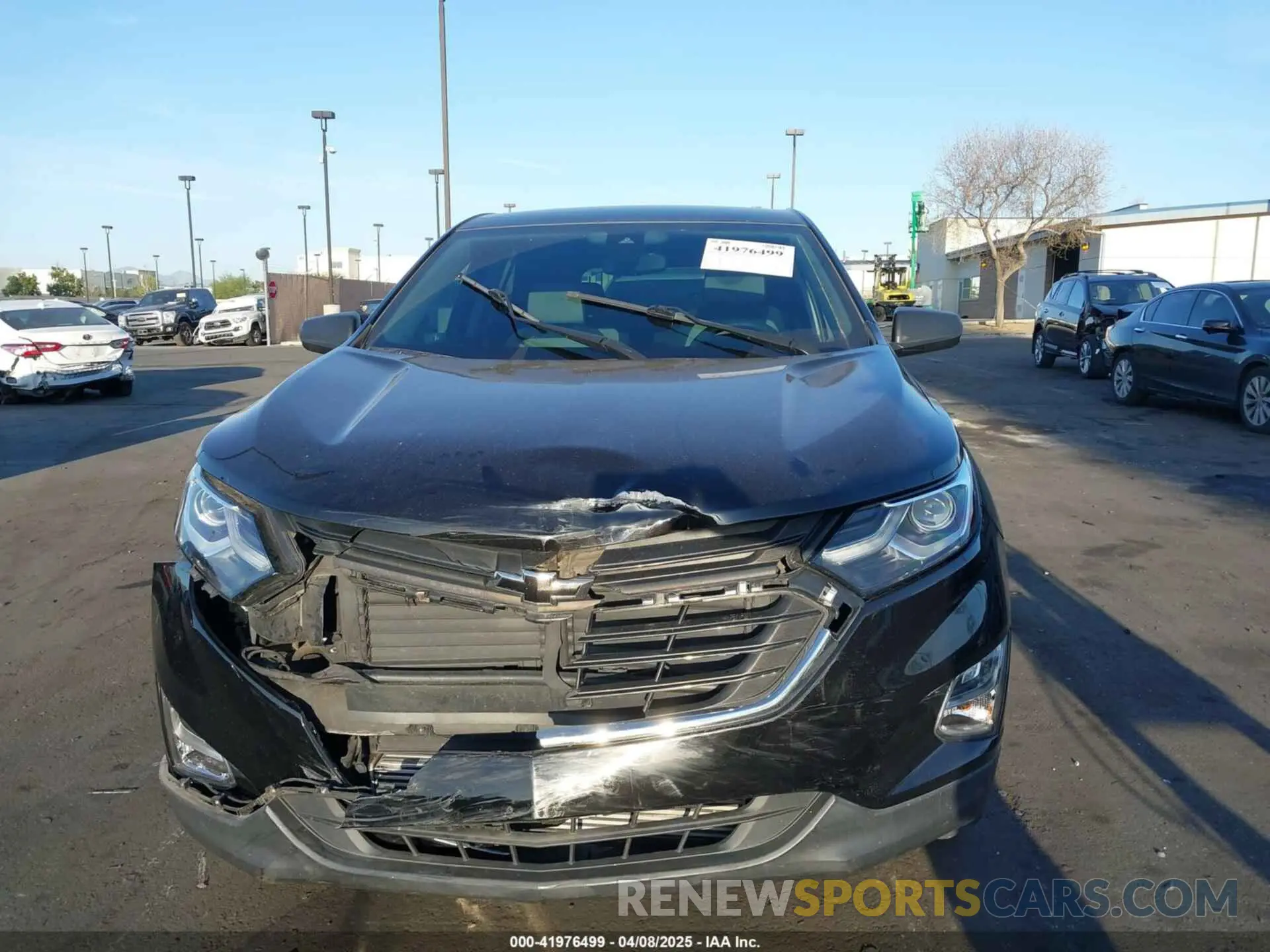 12 Photograph of a damaged car 2GNAXHEV1L6237036 CHEVROLET EQUINOX 2020