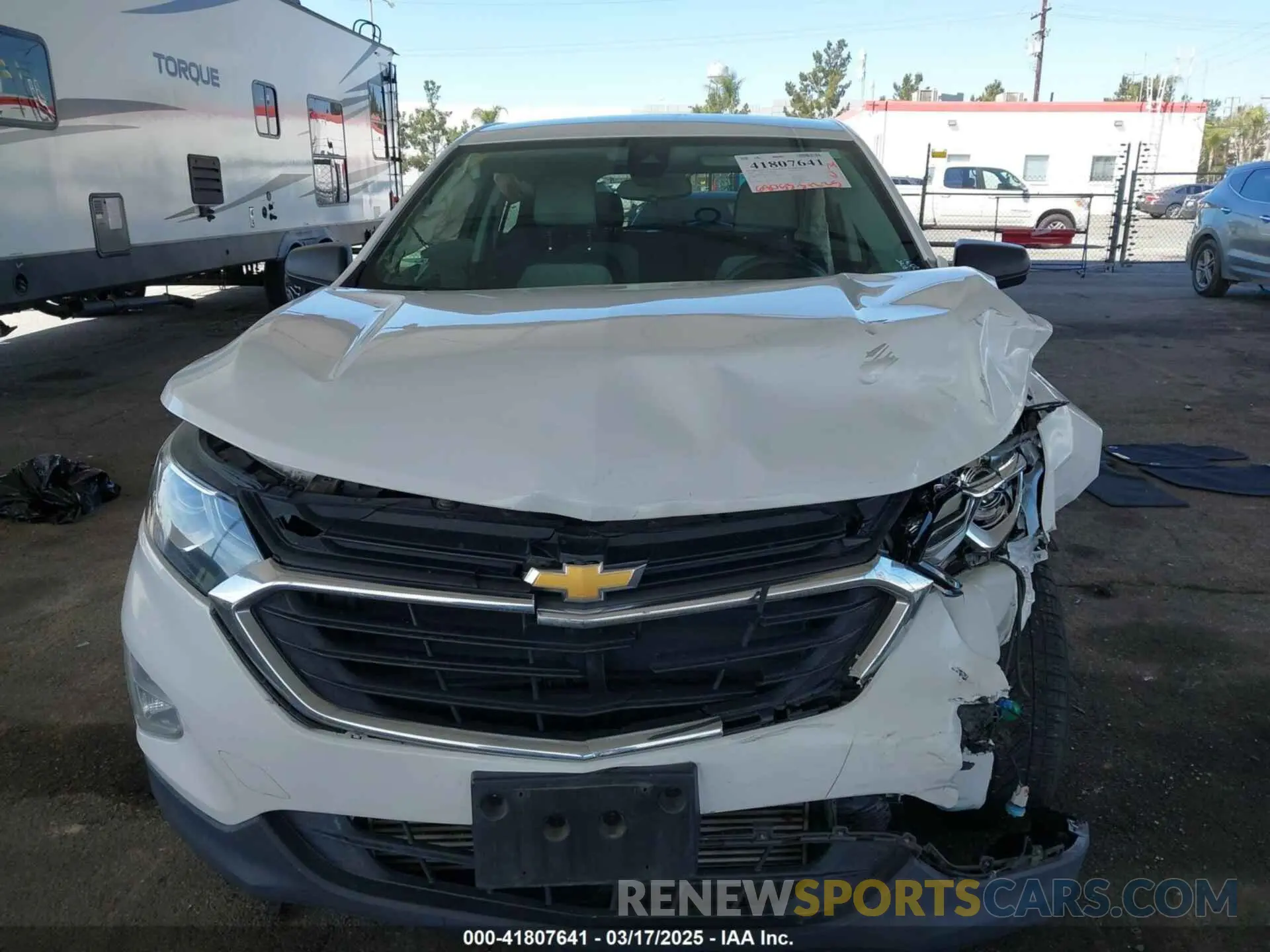 12 Photograph of a damaged car 2GNAXHEV2L6146602 CHEVROLET EQUINOX 2020