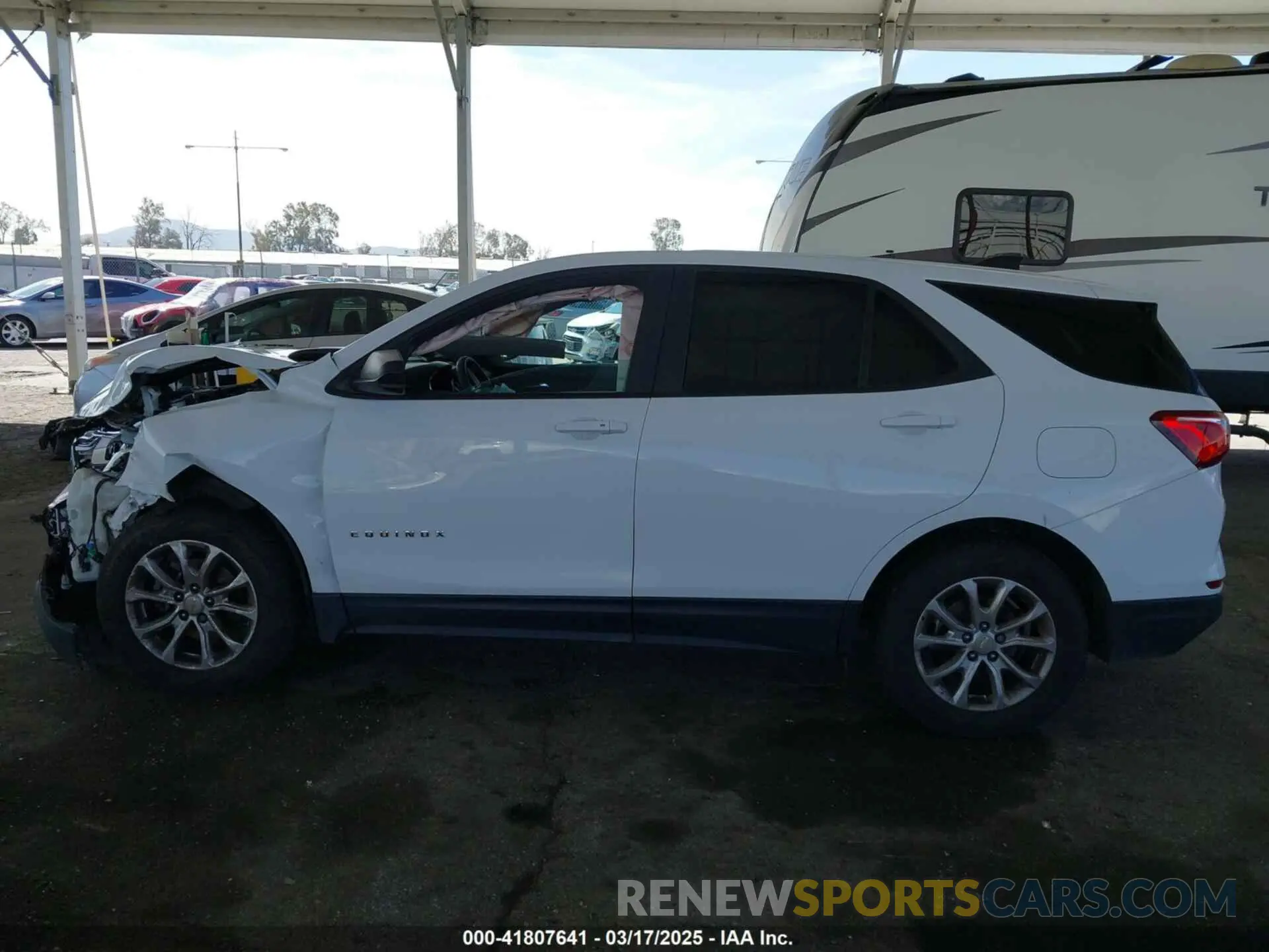 14 Photograph of a damaged car 2GNAXHEV2L6146602 CHEVROLET EQUINOX 2020