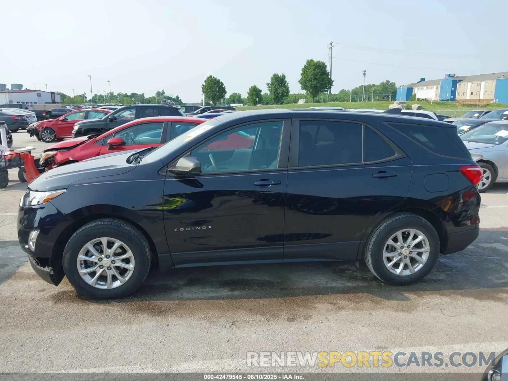 14 Photograph of a damaged car 2GNAXHEV2L6188154 CHEVROLET EQUINOX 2020