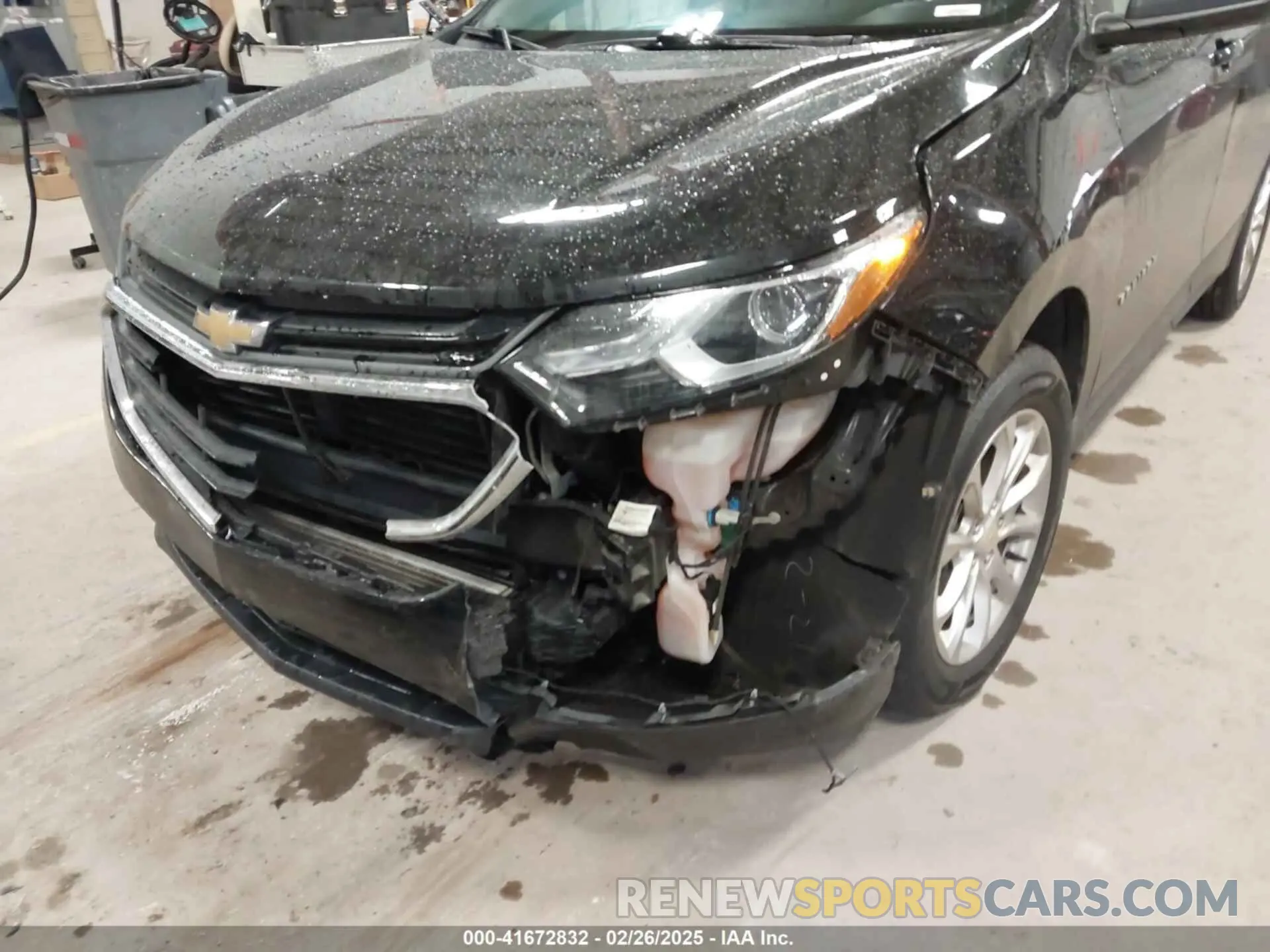 6 Photograph of a damaged car 2GNAXHEV2L6232525 CHEVROLET EQUINOX 2020