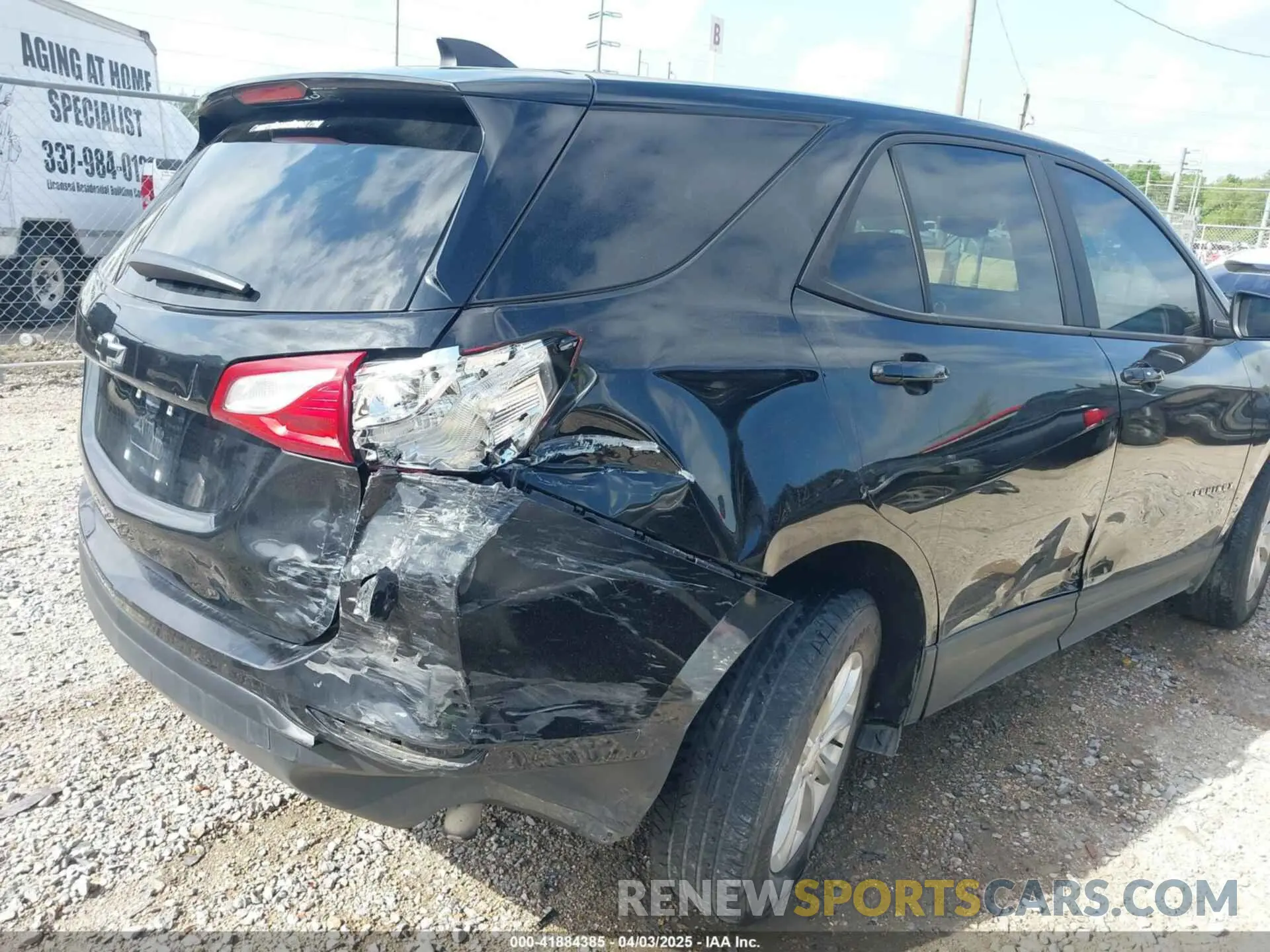 6 Photograph of a damaged car 2GNAXHEV2L6266335 CHEVROLET EQUINOX 2020
