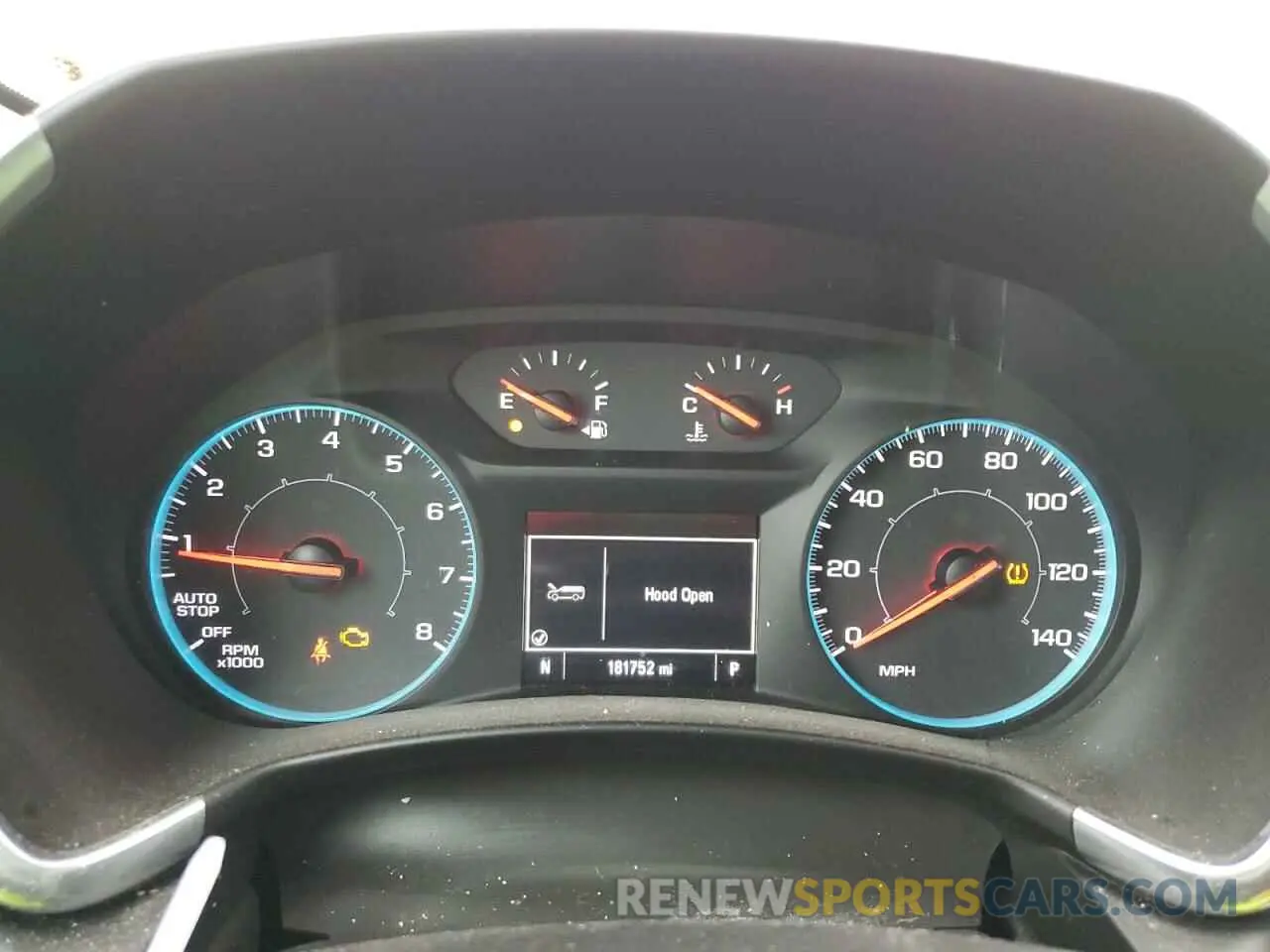 9 Photograph of a damaged car 2GNAXHEV3L6166566 CHEVROLET EQUINOX 2020