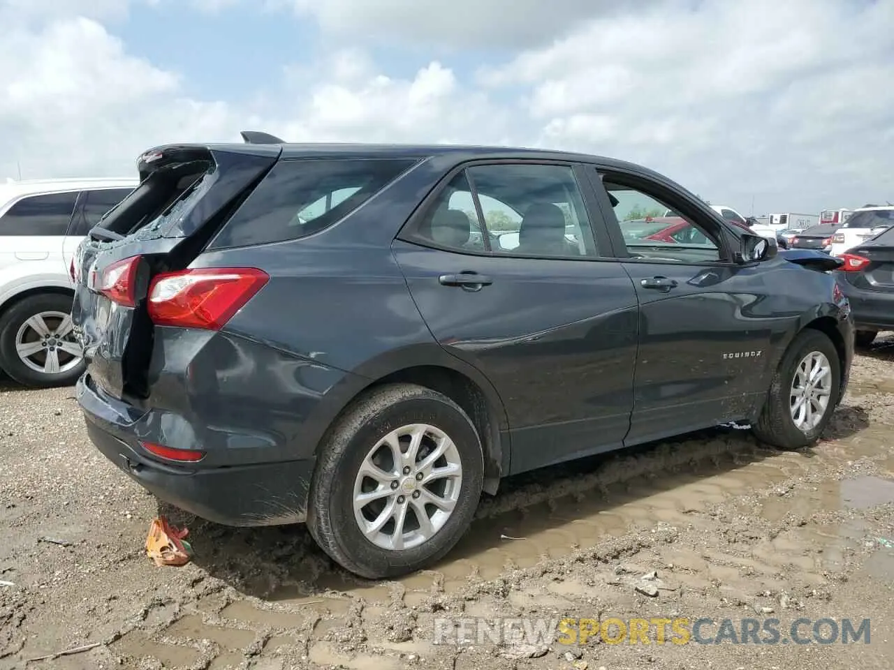 3 Photograph of a damaged car 2GNAXHEV3L6197722 CHEVROLET EQUINOX 2020