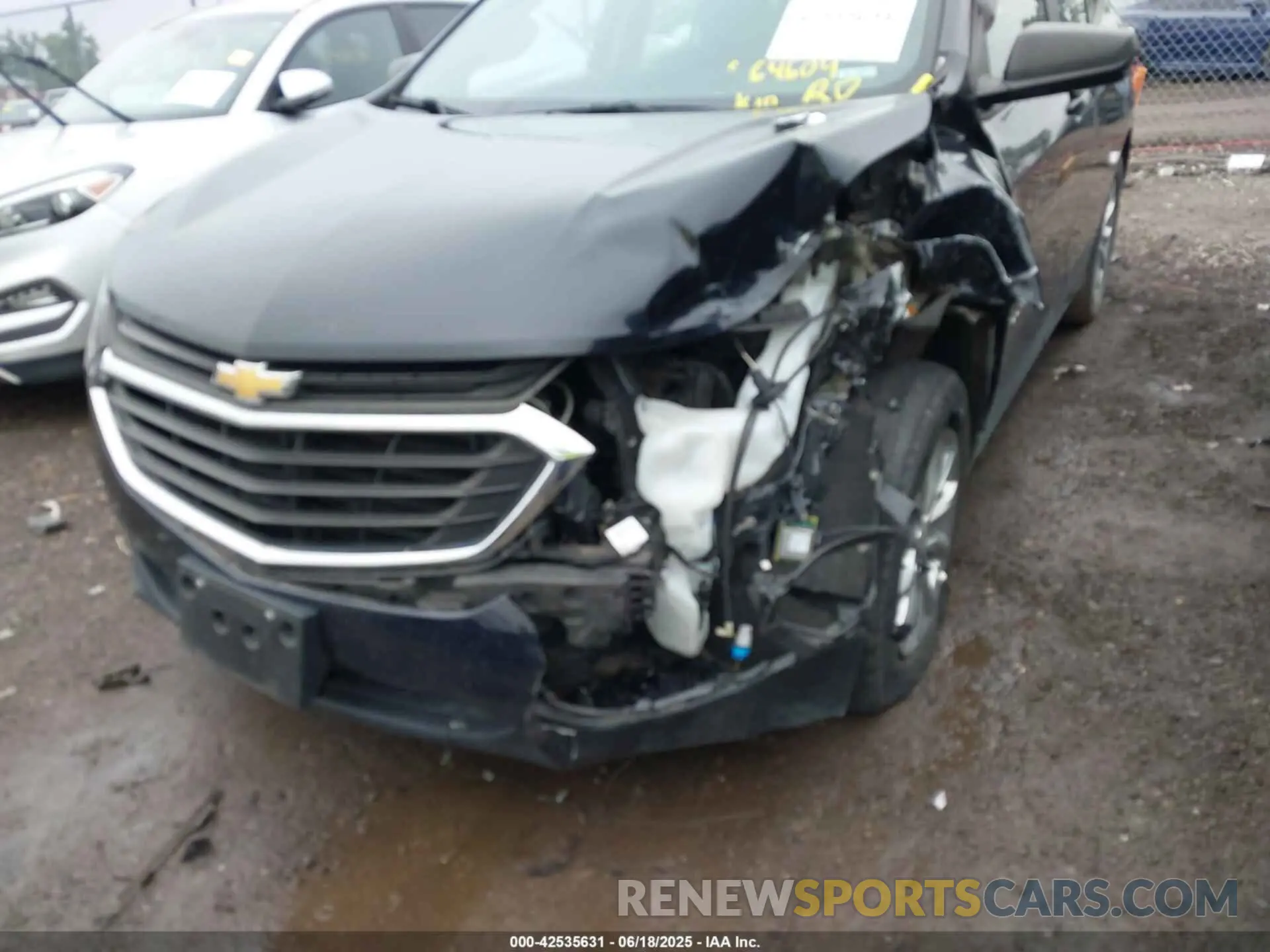 6 Photograph of a damaged car 2GNAXHEV3L6203356 CHEVROLET EQUINOX 2020