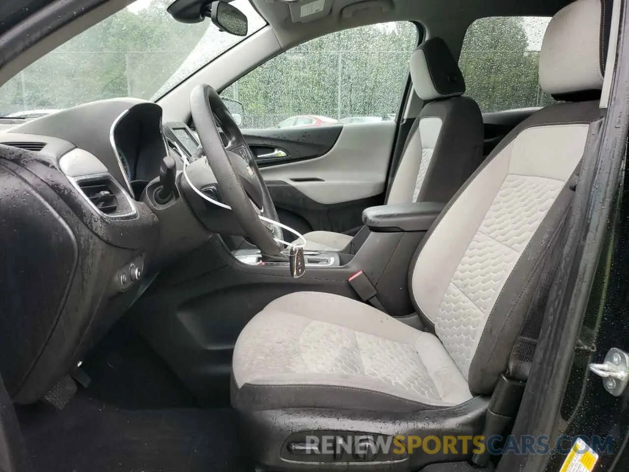 7 Photograph of a damaged car 2GNAXHEV3L6268031 CHEVROLET EQUINOX 2020