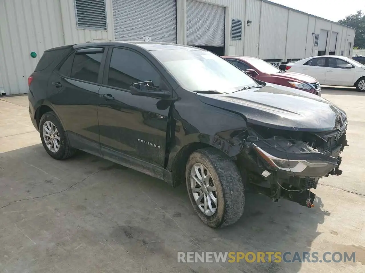 4 Photograph of a damaged car 2GNAXHEV4L6217198 CHEVROLET EQUINOX 2020