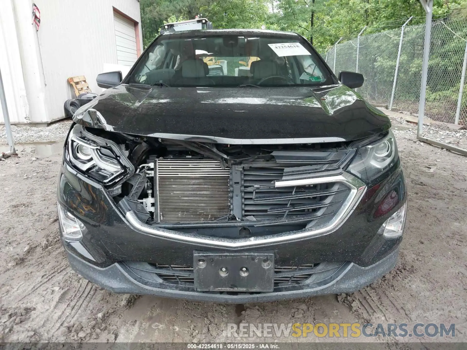 6 Photograph of a damaged car 2GNAXHEV4L6270953 CHEVROLET EQUINOX 2020