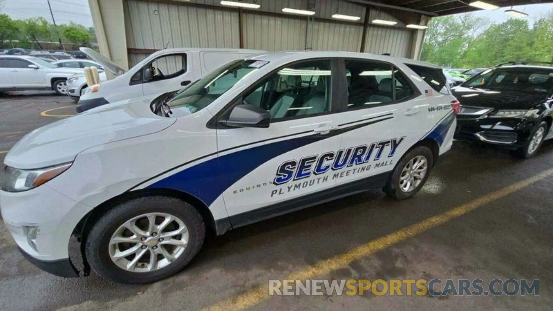 5 Photograph of a damaged car 2GNAXHEV6L6135036 CHEVROLET EQUINOX 2020