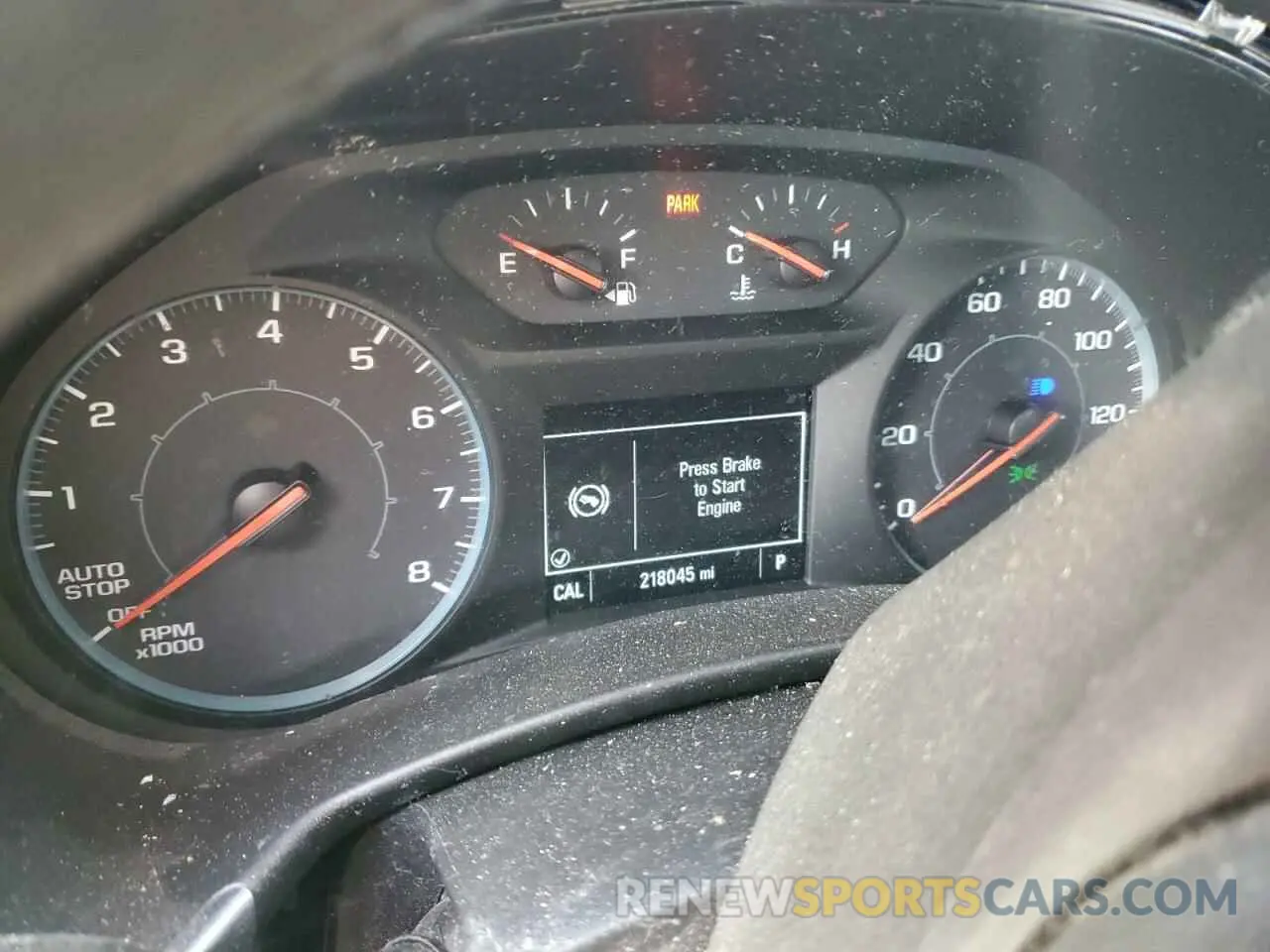 9 Photograph of a damaged car 2GNAXHEV6L6171261 CHEVROLET EQUINOX 2020