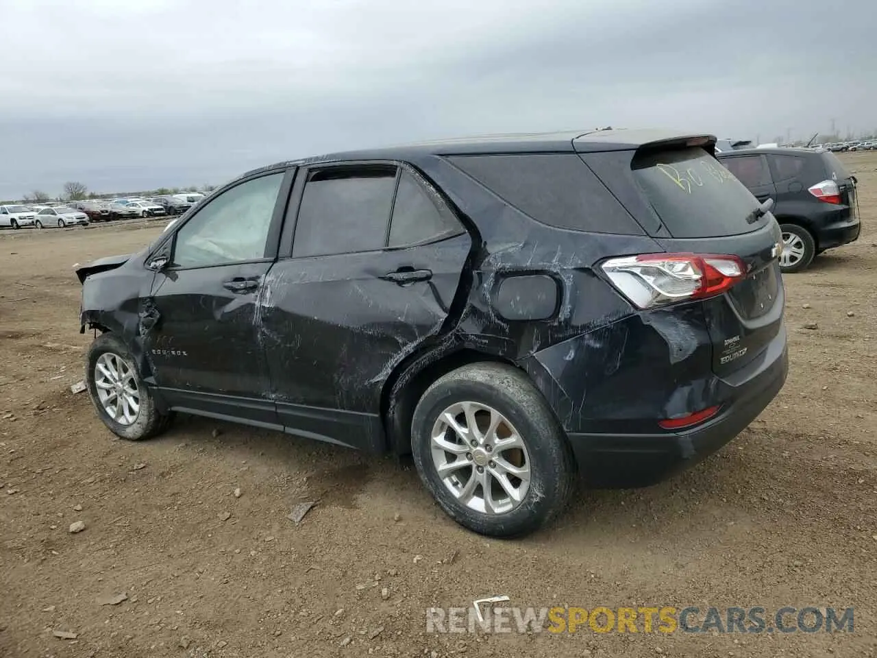 2 Photograph of a damaged car 2GNAXHEV6L6181708 CHEVROLET EQUINOX 2020