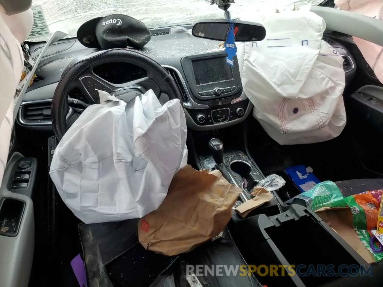 8 Photograph of a damaged car 2GNAXHEV6L6181708 CHEVROLET EQUINOX 2020