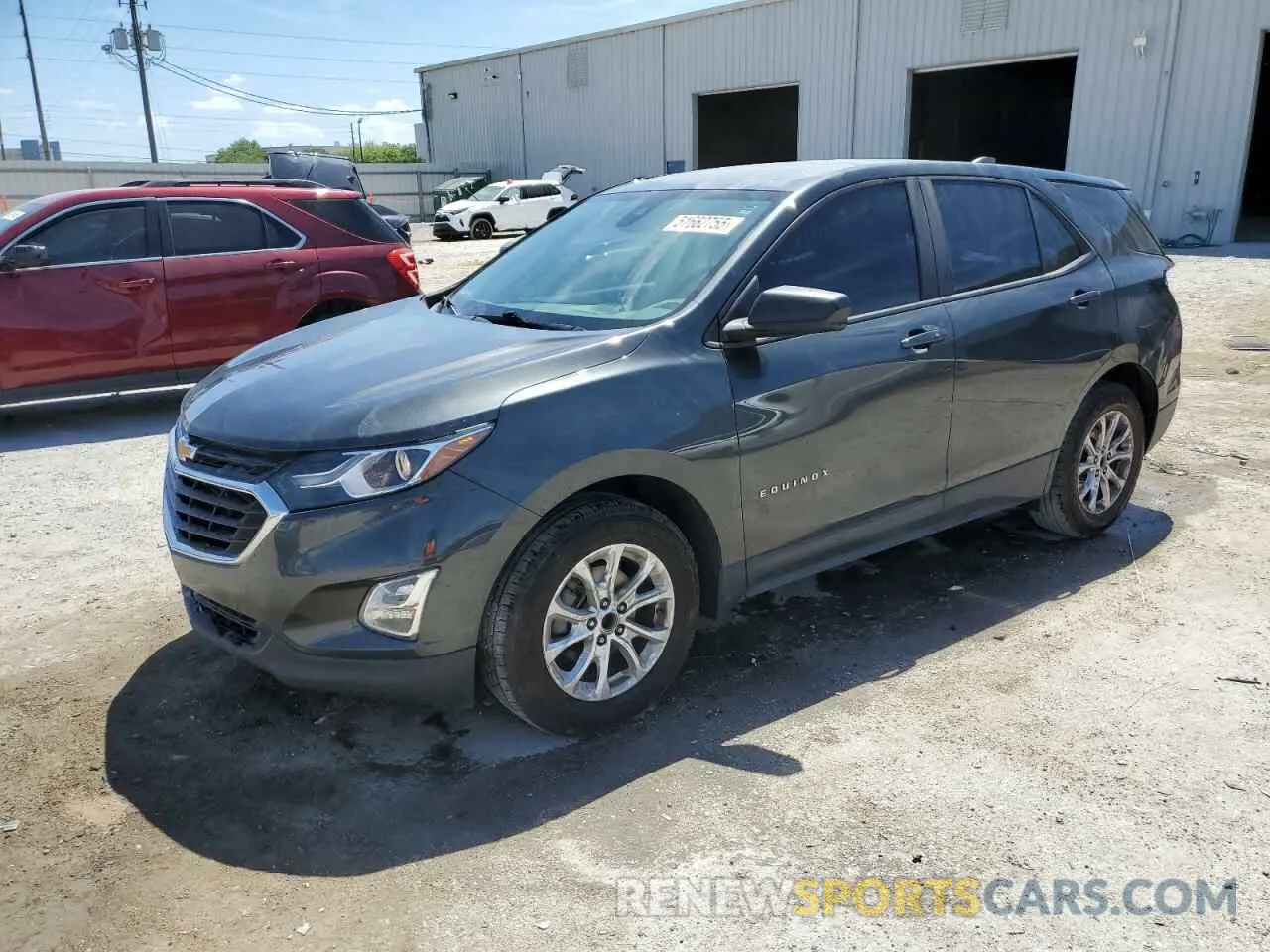 1 Photograph of a damaged car 2GNAXHEV6L6186052 CHEVROLET EQUINOX 2020