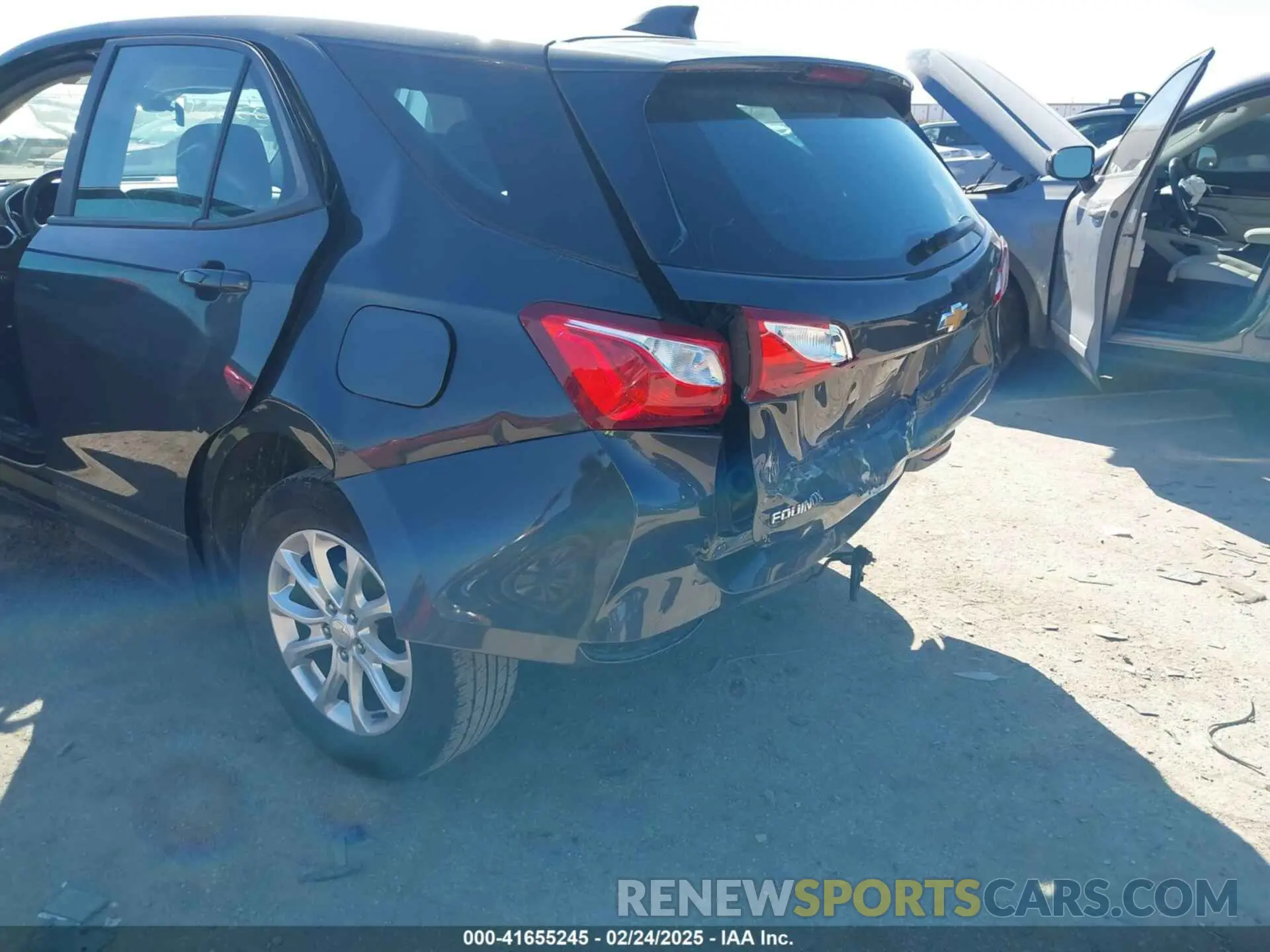 6 Photograph of a damaged car 2GNAXHEV6L6191283 CHEVROLET EQUINOX 2020
