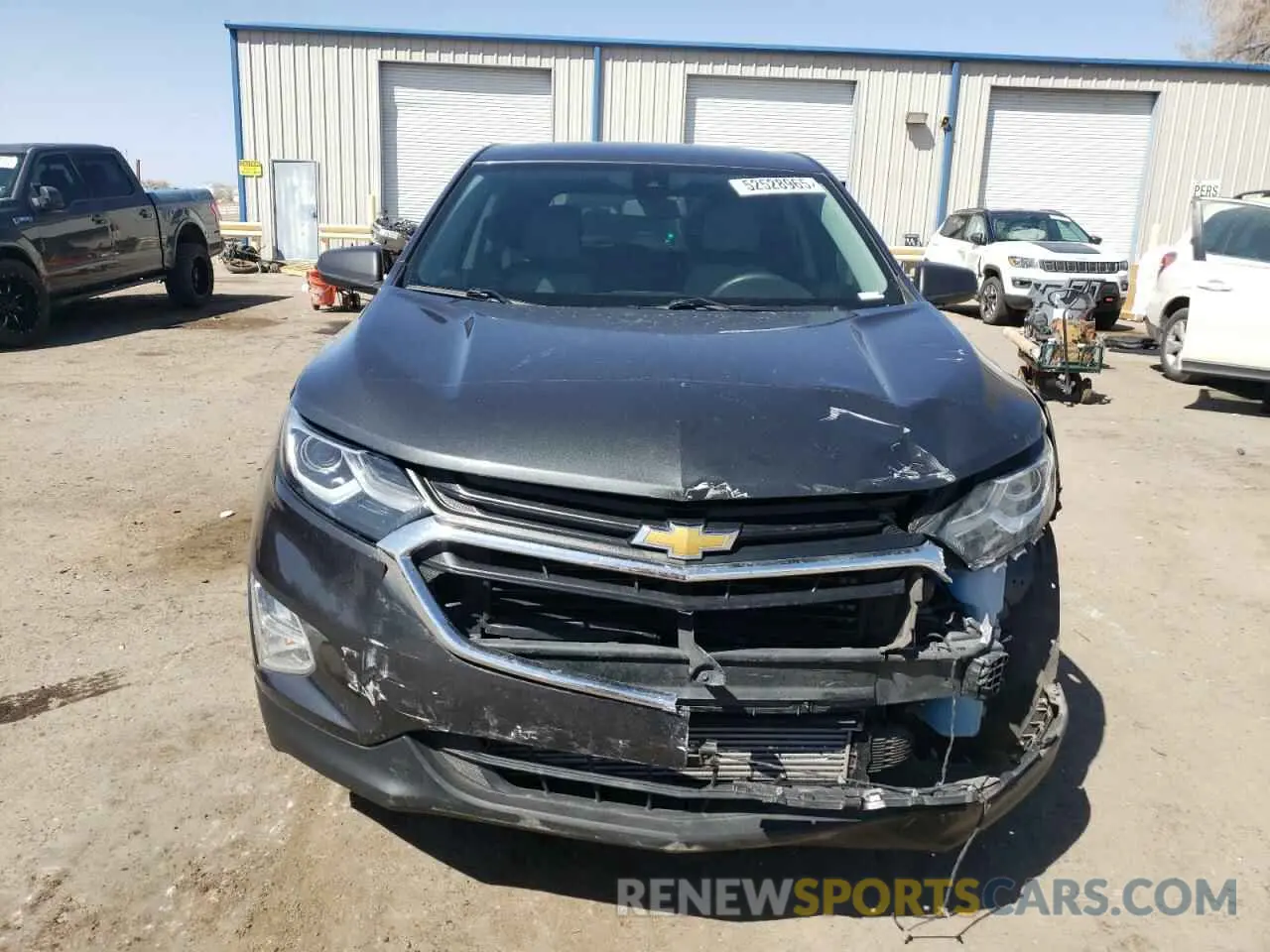 5 Photograph of a damaged car 2GNAXHEV6L6278214 CHEVROLET EQUINOX 2020
