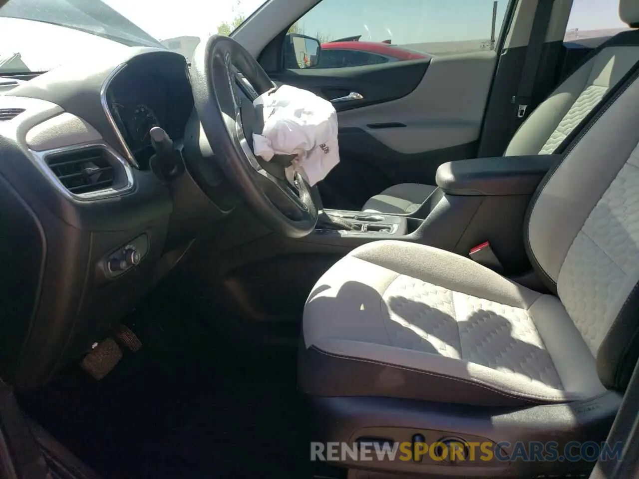 7 Photograph of a damaged car 2GNAXHEV6L6278214 CHEVROLET EQUINOX 2020