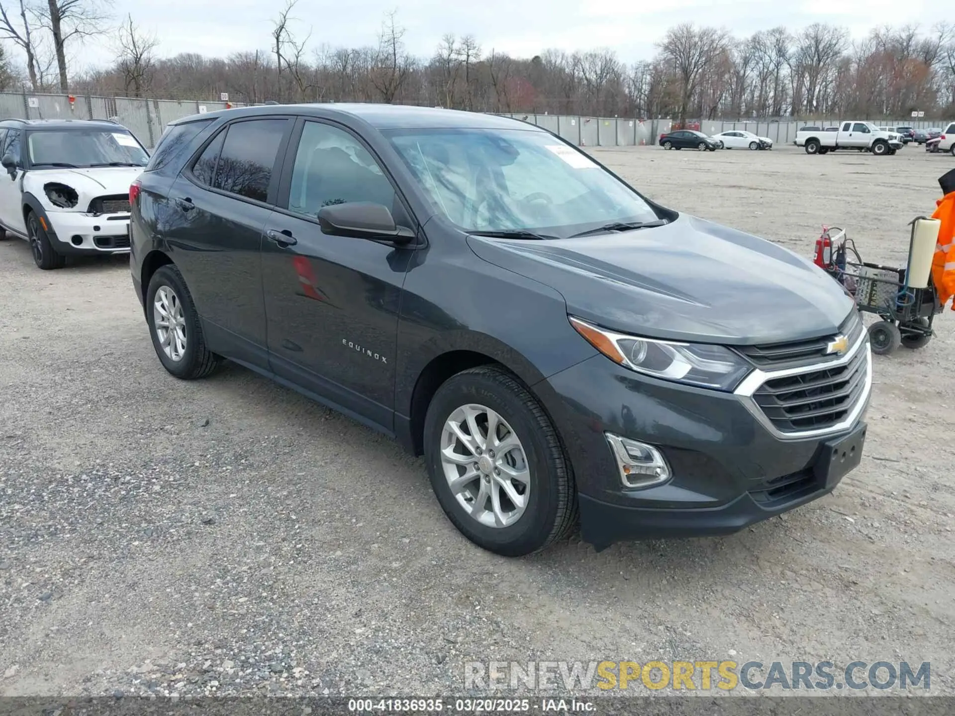 1 Photograph of a damaged car 2GNAXHEV6L6279184 CHEVROLET EQUINOX 2020