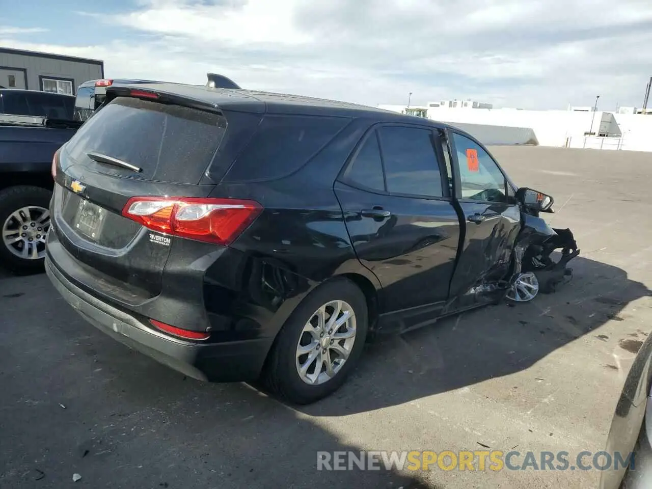 3 Photograph of a damaged car 2GNAXHEV7L6186397 CHEVROLET EQUINOX 2020
